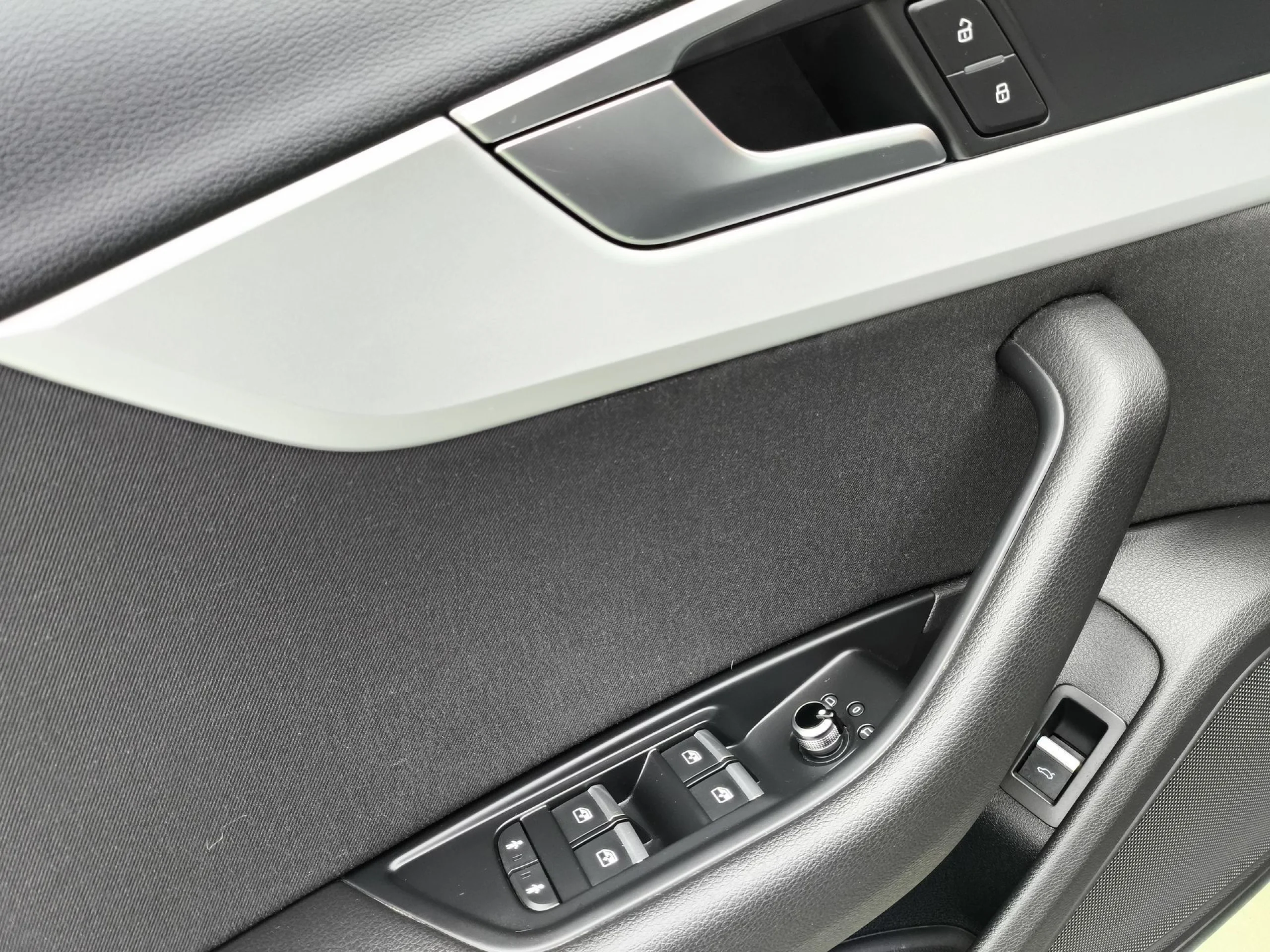 Audi A4 Advanced edition 2.0 TDI 110 kW (150 CV) - Foto 10