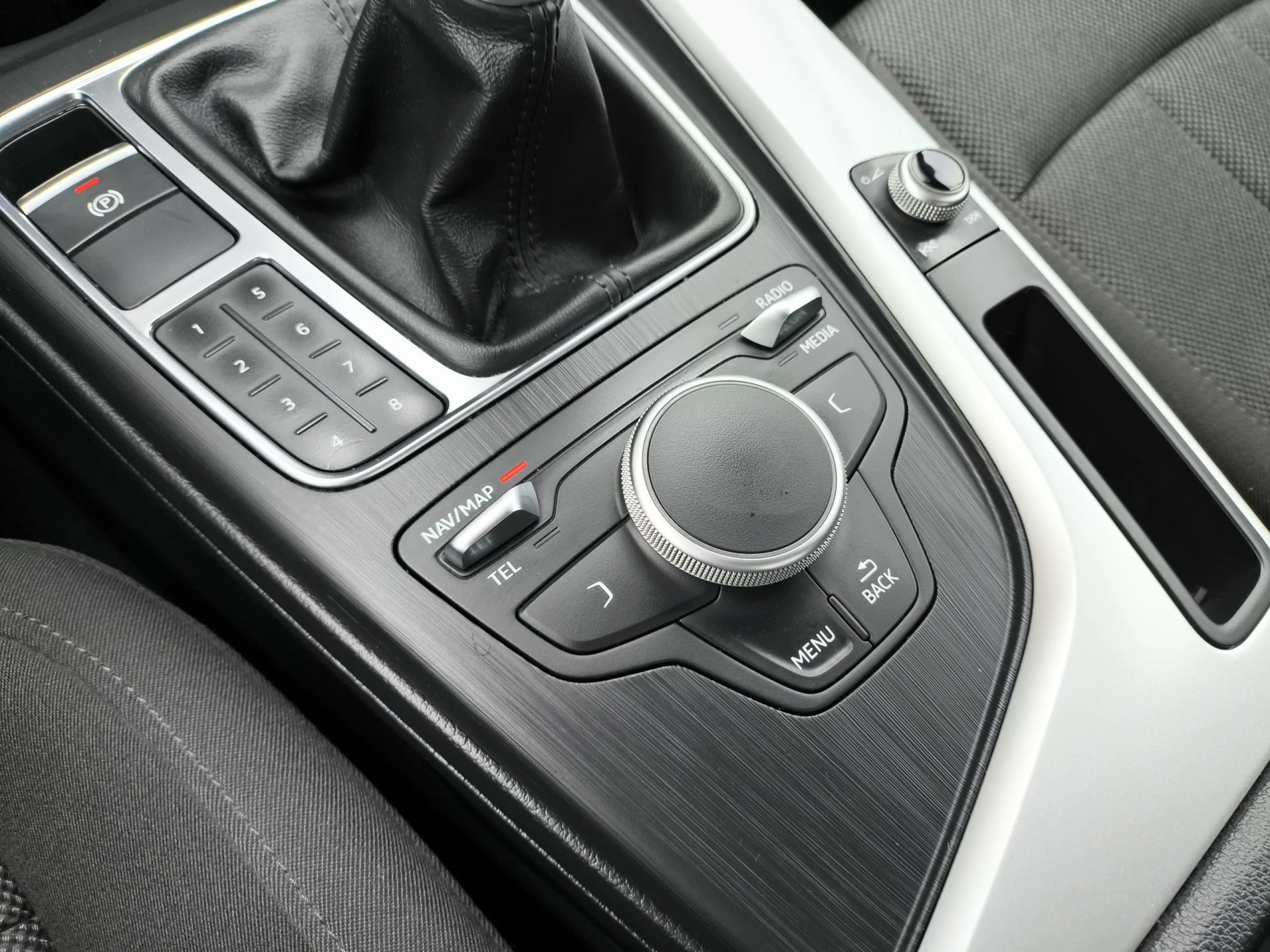 Audi A4 Advanced edition 2.0 TDI 110 kW (150 CV) - Foto 22