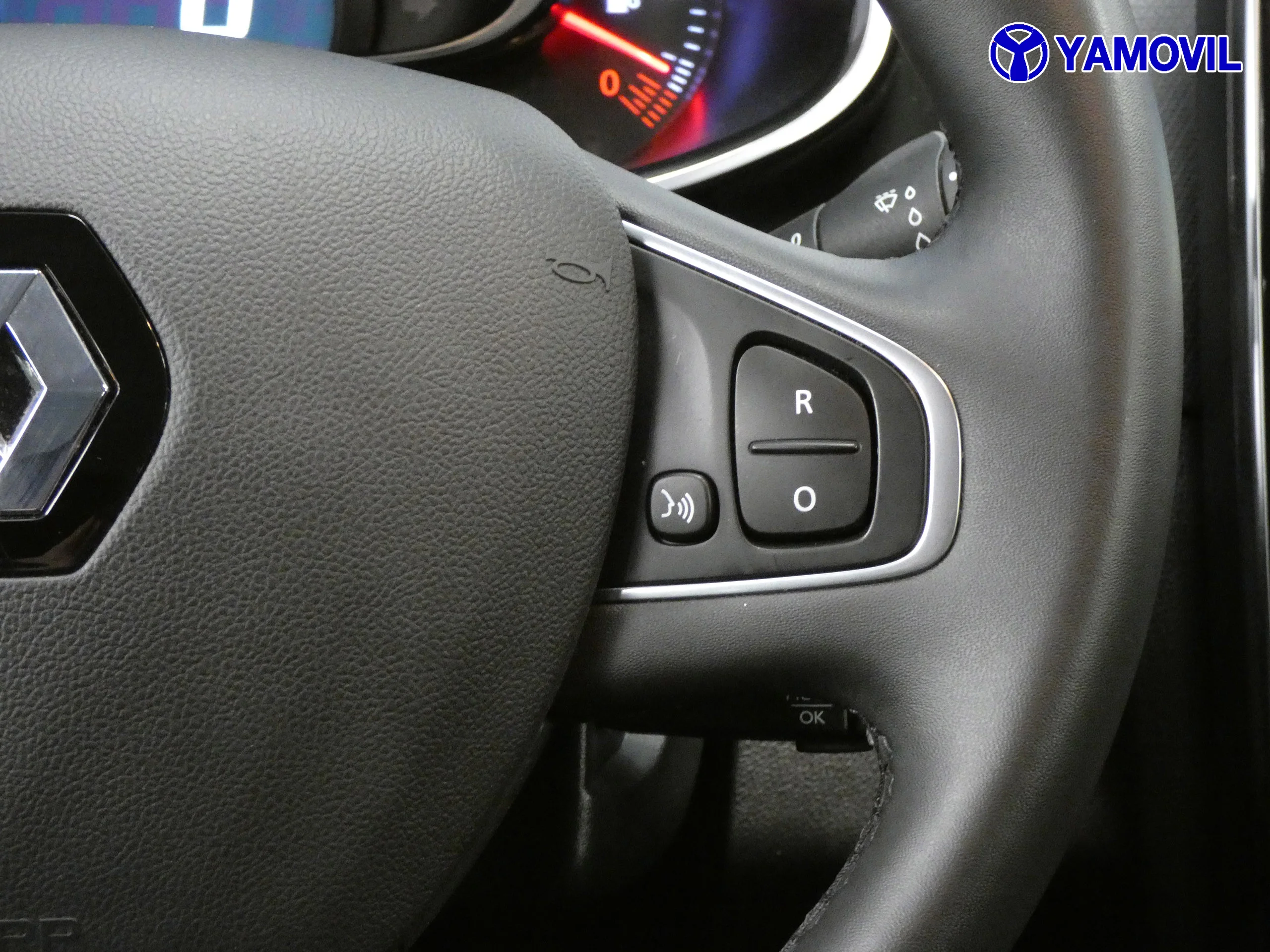 Renault Clio LIMITED 900 TCe 5P - Foto 20
