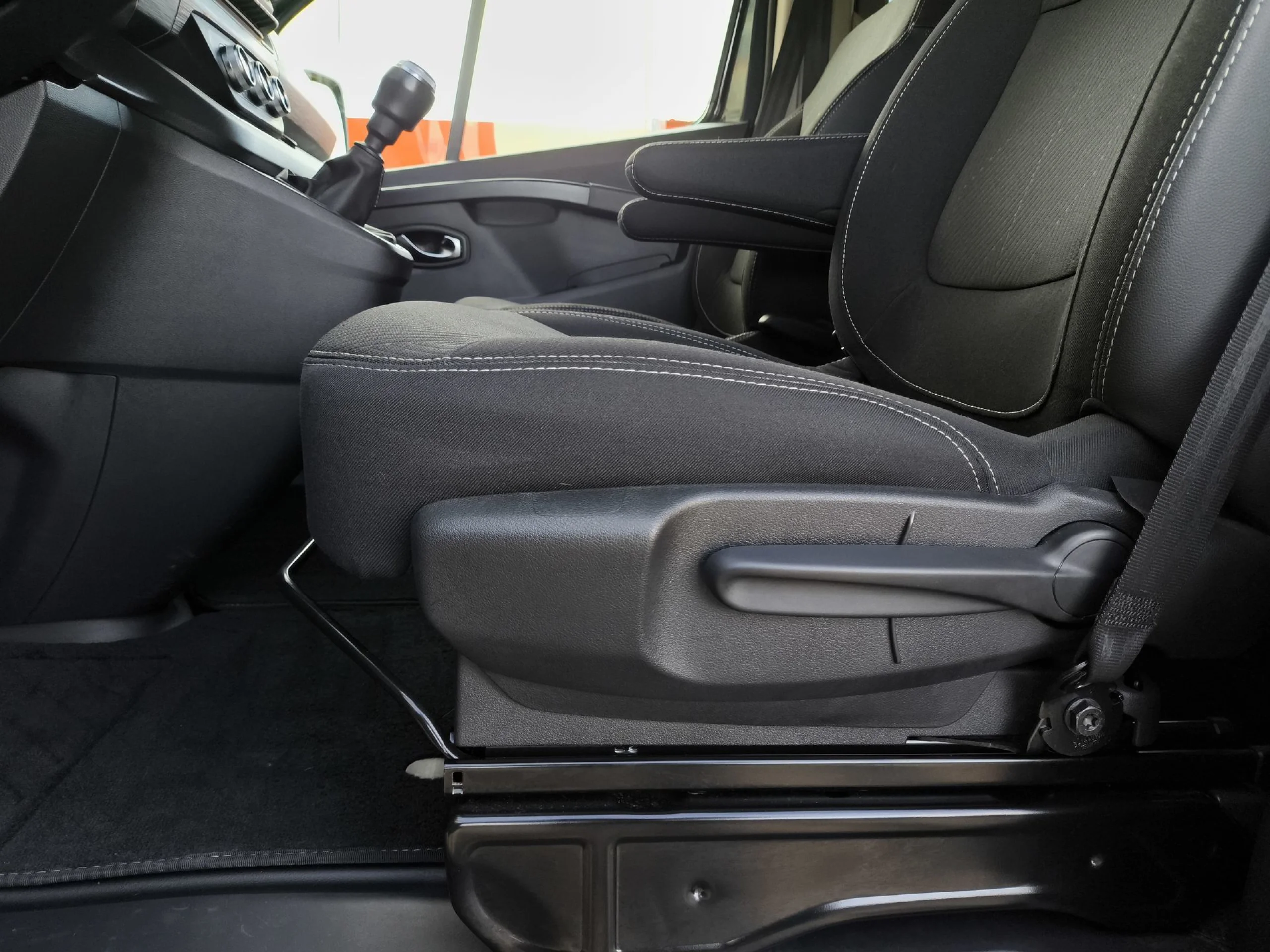 Renault Trafic SpaceClass Energy Blue dCi 110 kW (150 CV) - Foto 9