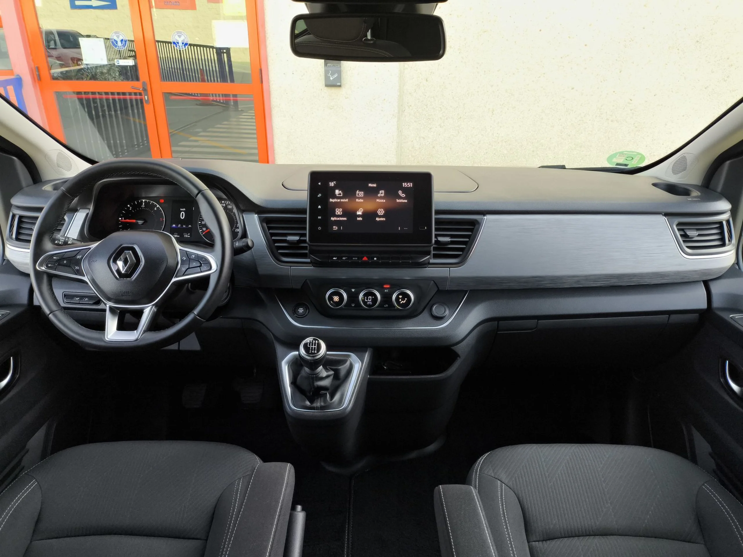 Renault Trafic SpaceClass Energy Blue dCi 110 kW (150 CV) - Foto 11