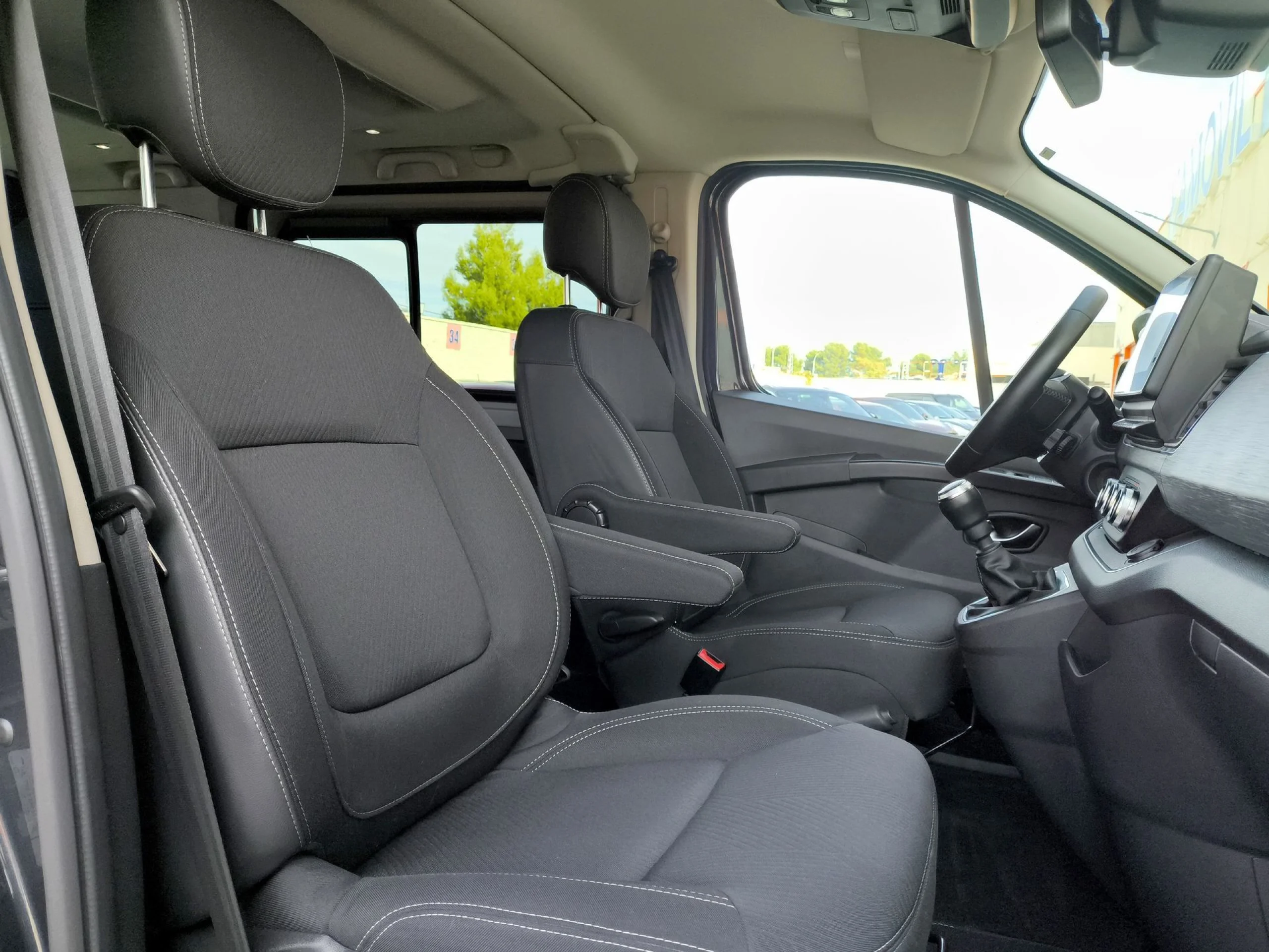 Renault Trafic SpaceClass Energy Blue dCi 110 kW (150 CV) - Foto 24