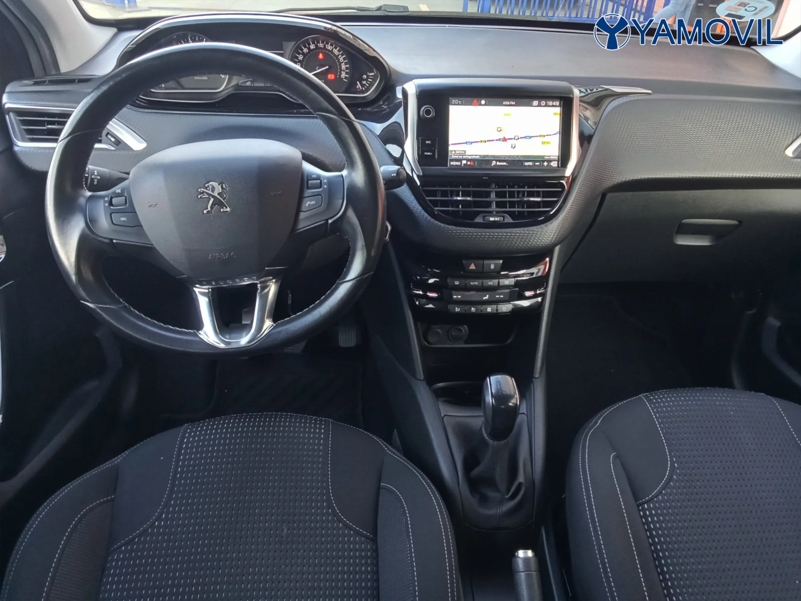 Peugeot 208 PureTech 82 SANDS Tech Edition 60 kW (82 CV) - Foto 5