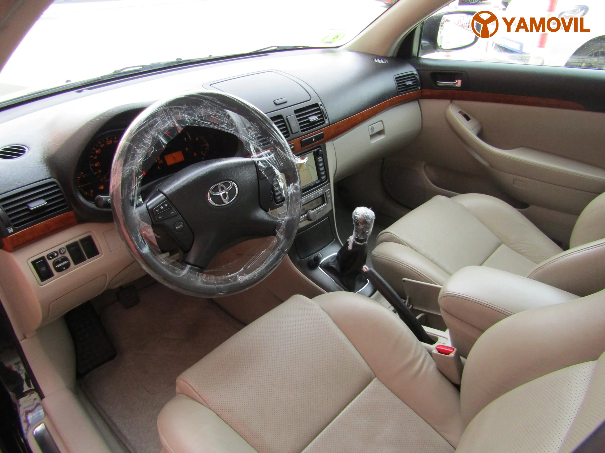 Toyota Avensis 2.0 VVTI EXECUTIVE - Foto 20