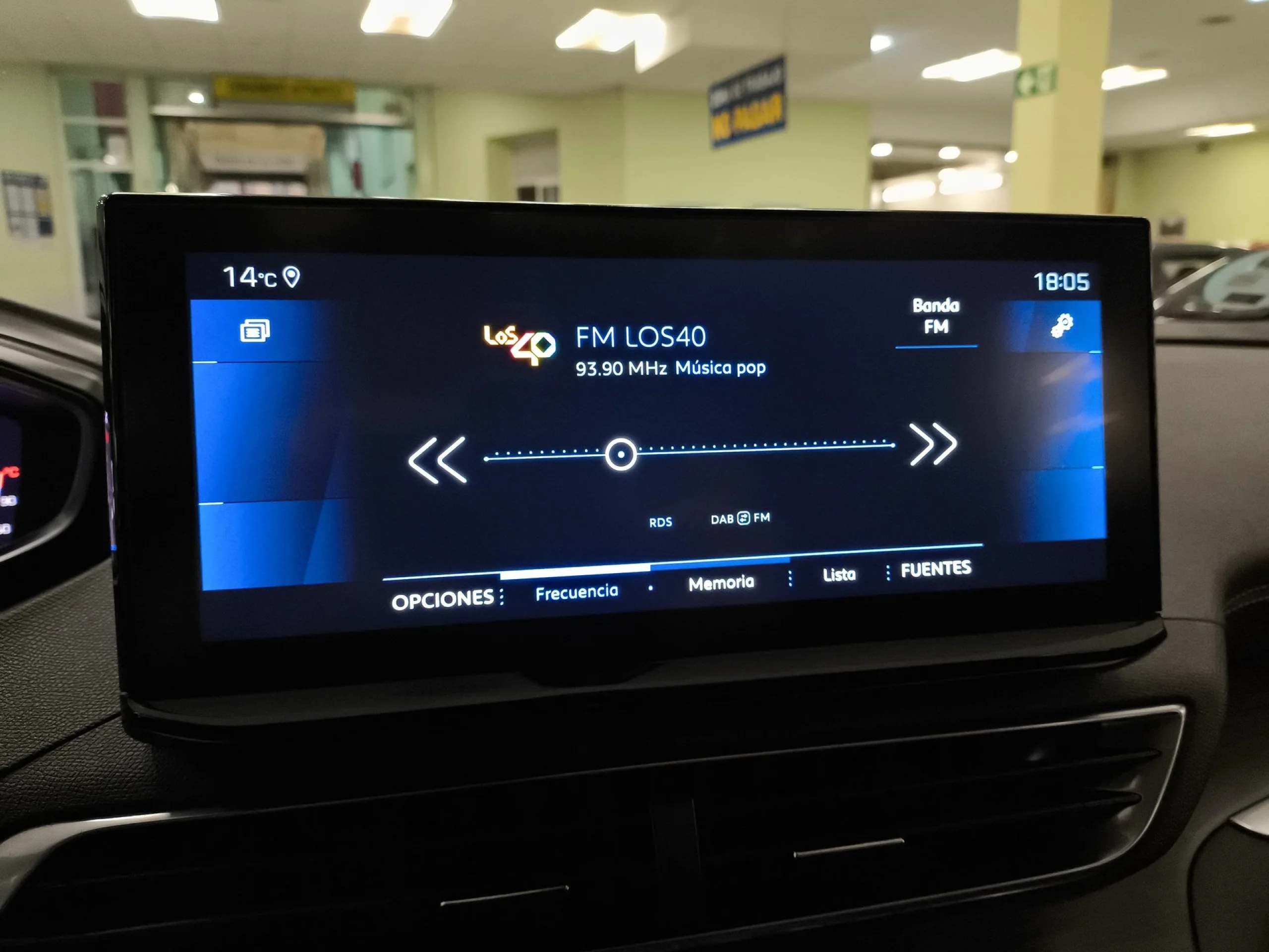 Peugeot 5008 BlueHDI 130 SANDS GT EAT8 96 kW (130 CV) - Foto 15