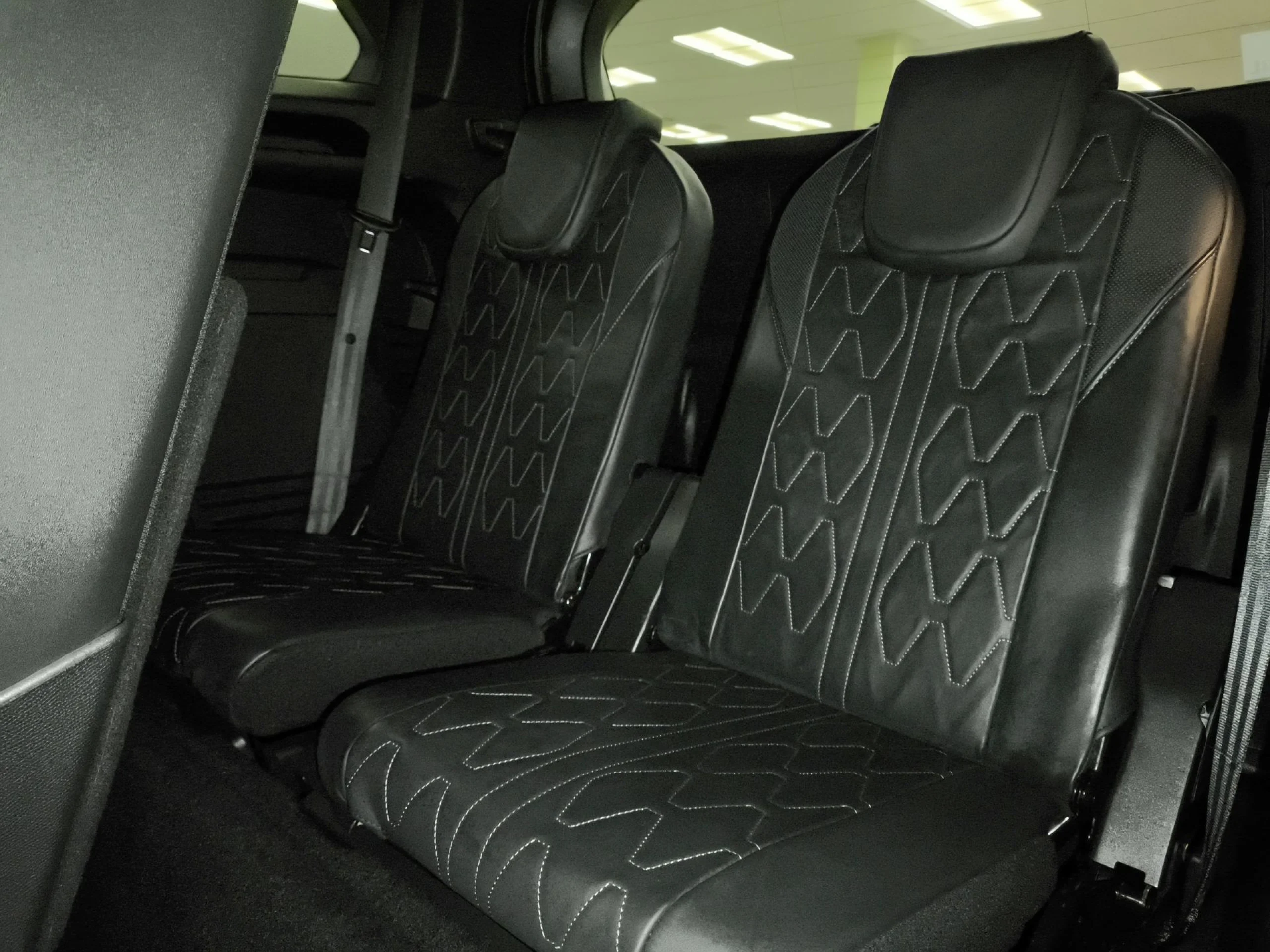 Peugeot 5008 BlueHDI 130 SANDS GT EAT8 96 kW (130 CV) - Foto 26