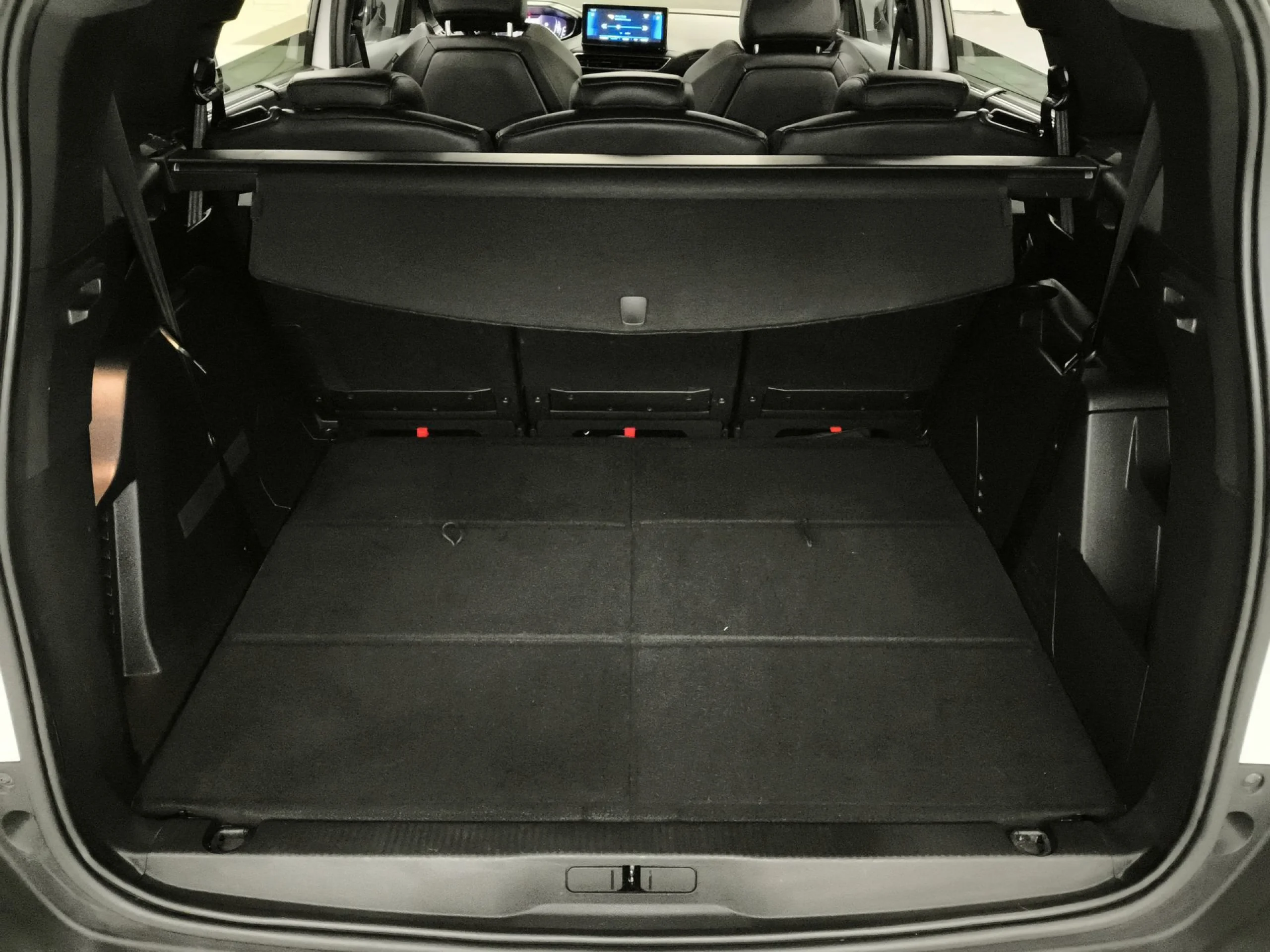 Peugeot 5008 BlueHDI 130 SANDS GT EAT8 96 kW (130 CV) - Foto 27