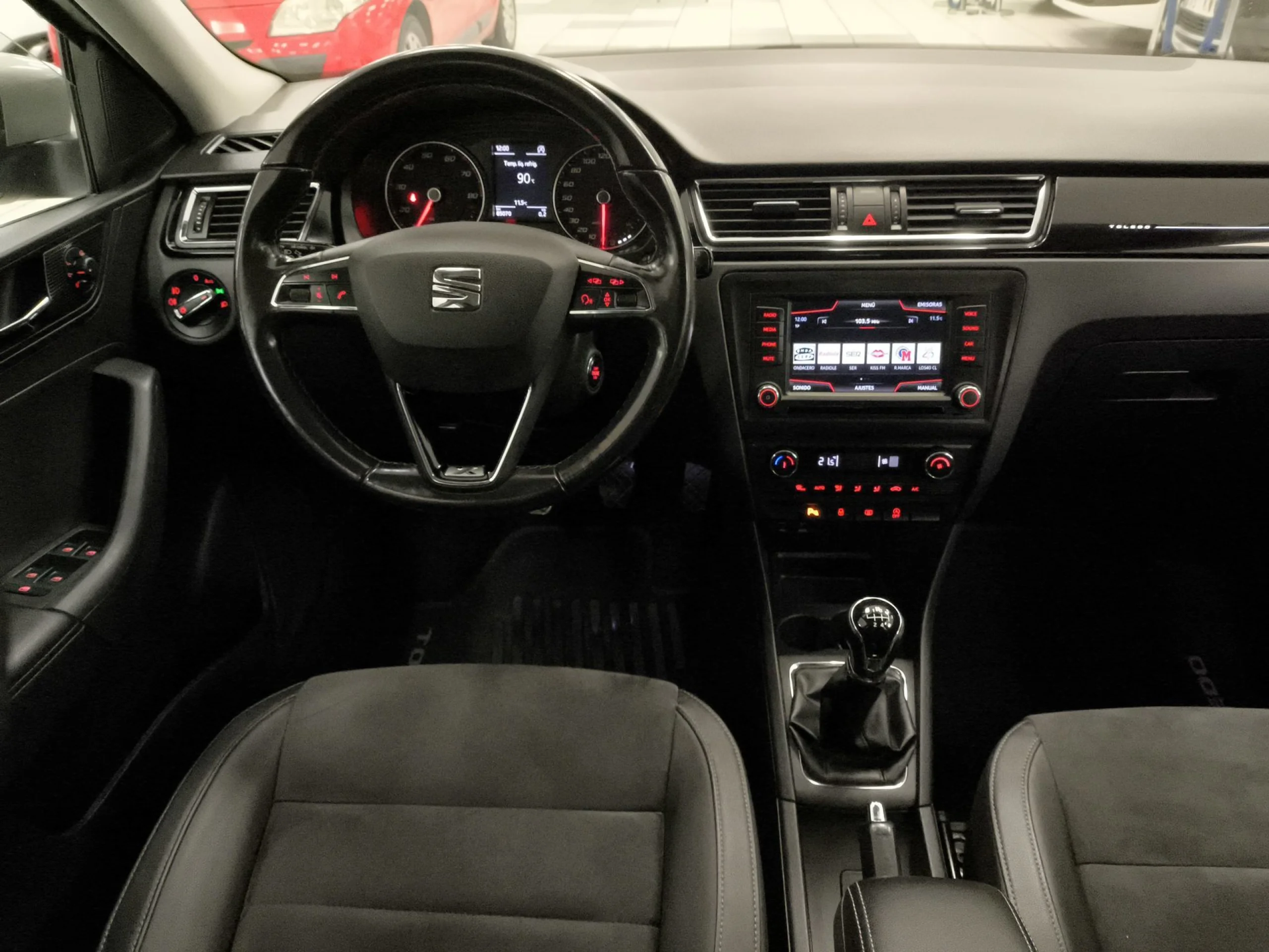 Seat Toledo 1.0 TSI SANDS Xcellence 81 kW (110 CV) - Foto 16