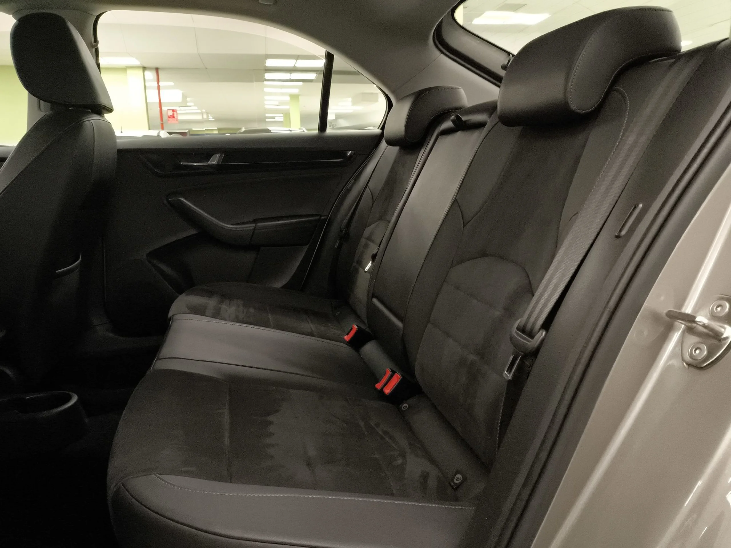 Seat Toledo 1.0 TSI SANDS Xcellence 81 kW (110 CV) - Foto 17