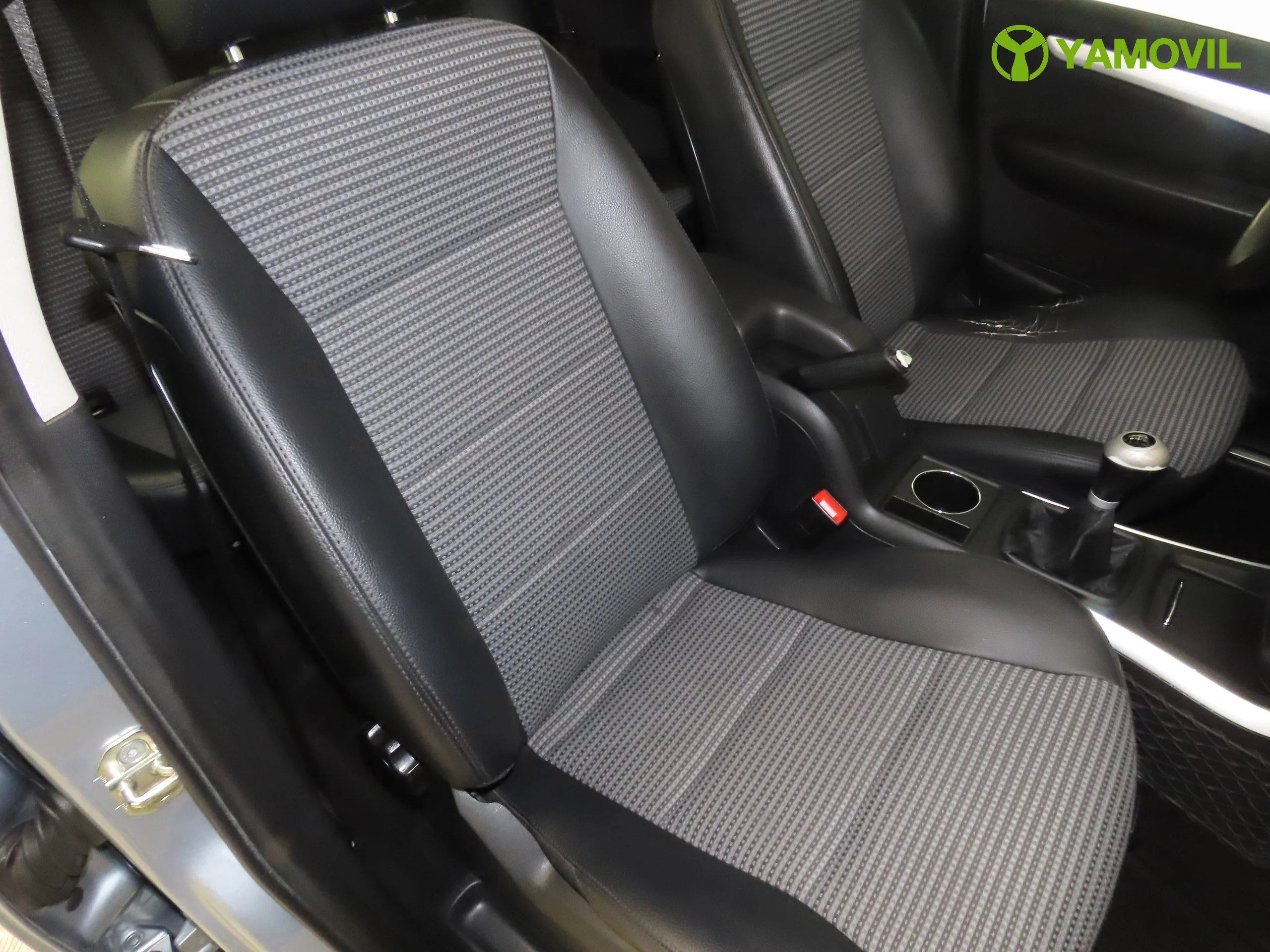 Mercedes-Benz B 180 SPORT 109CV 5P - Foto 16