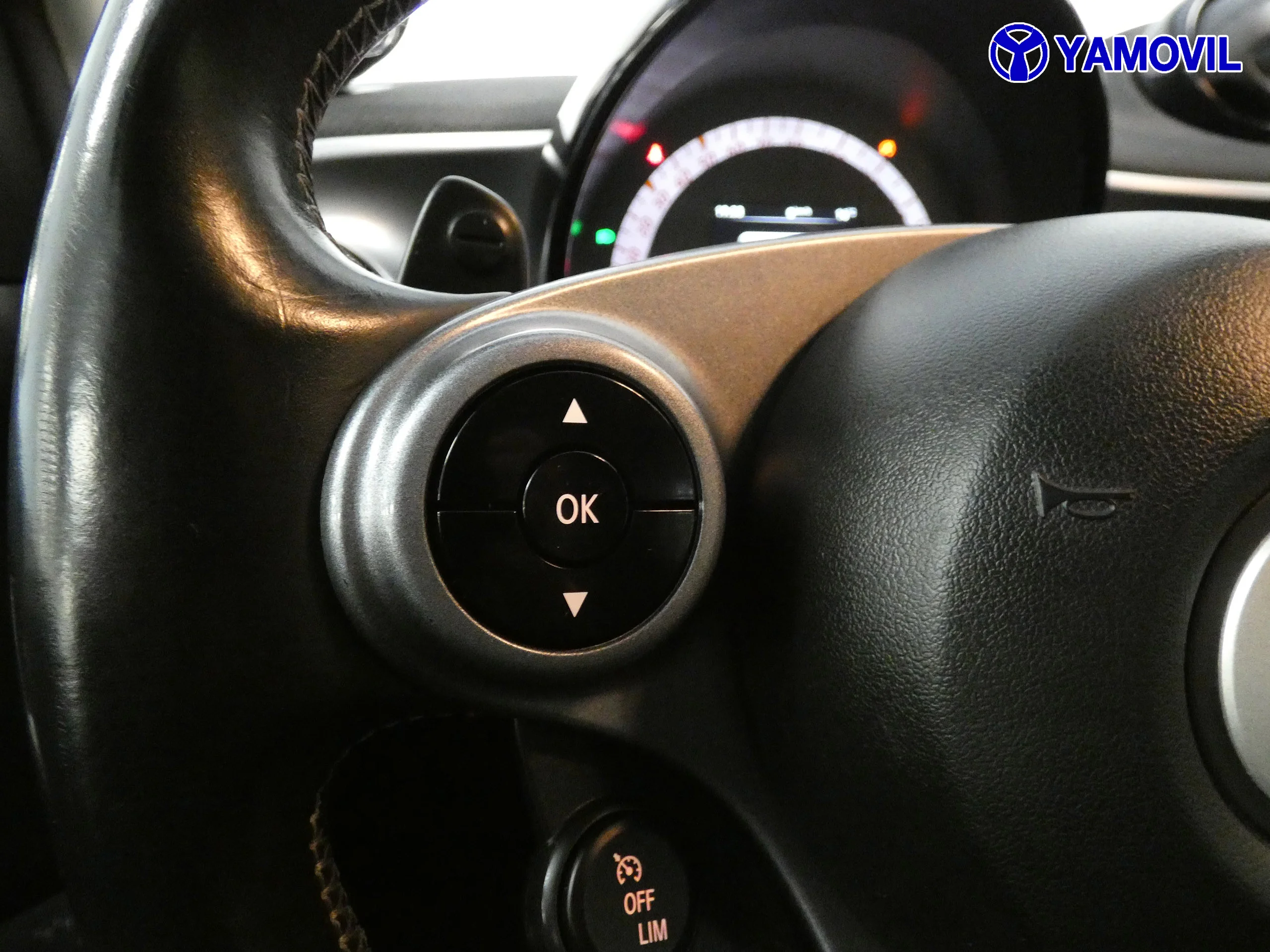 Smart ForTwo 0.9 Aut BRAVUS - Foto 24