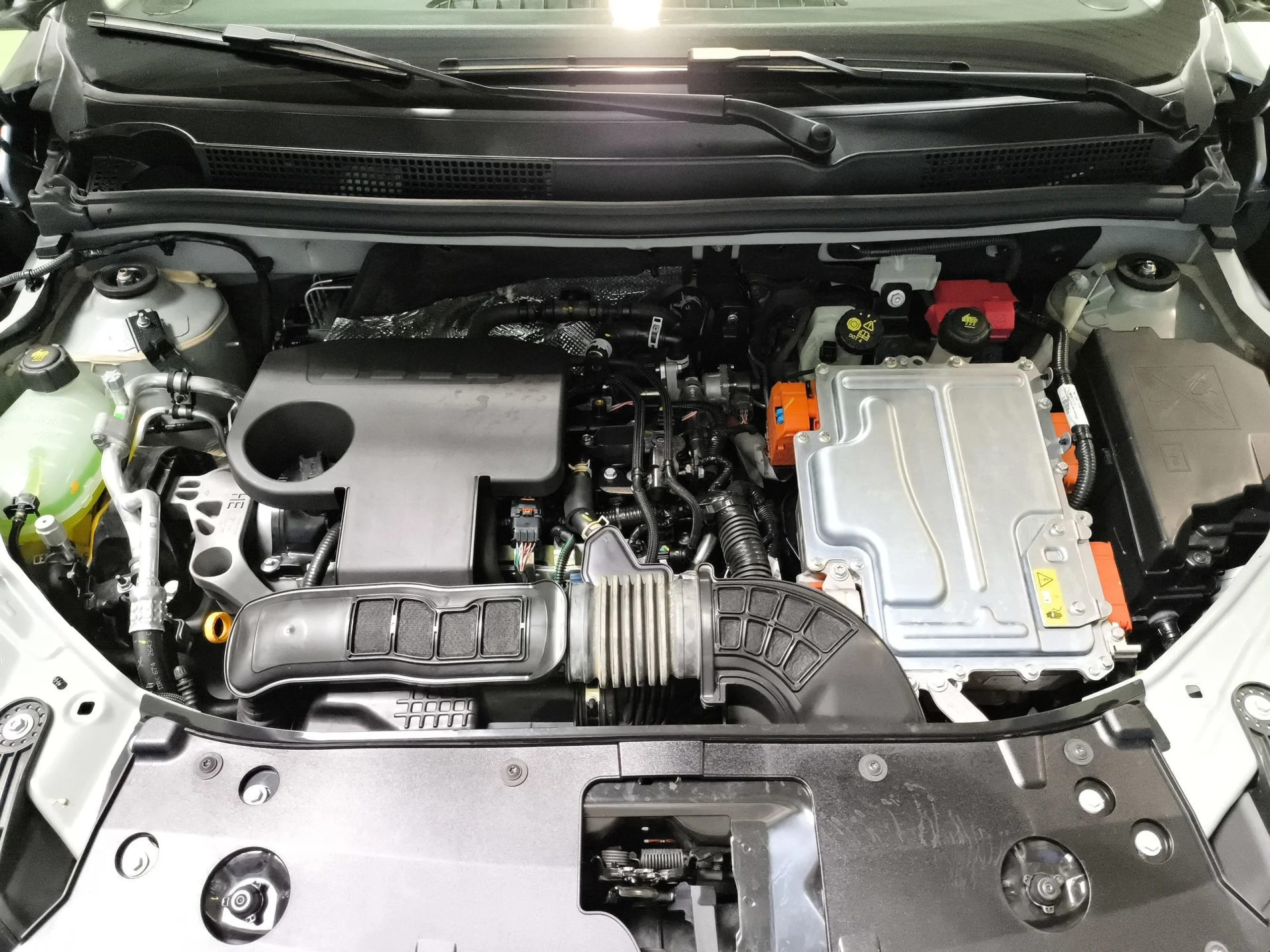 Dacia Jogger 1.6 Hybrid Extreme 104 kW (140 CV) - Foto 29