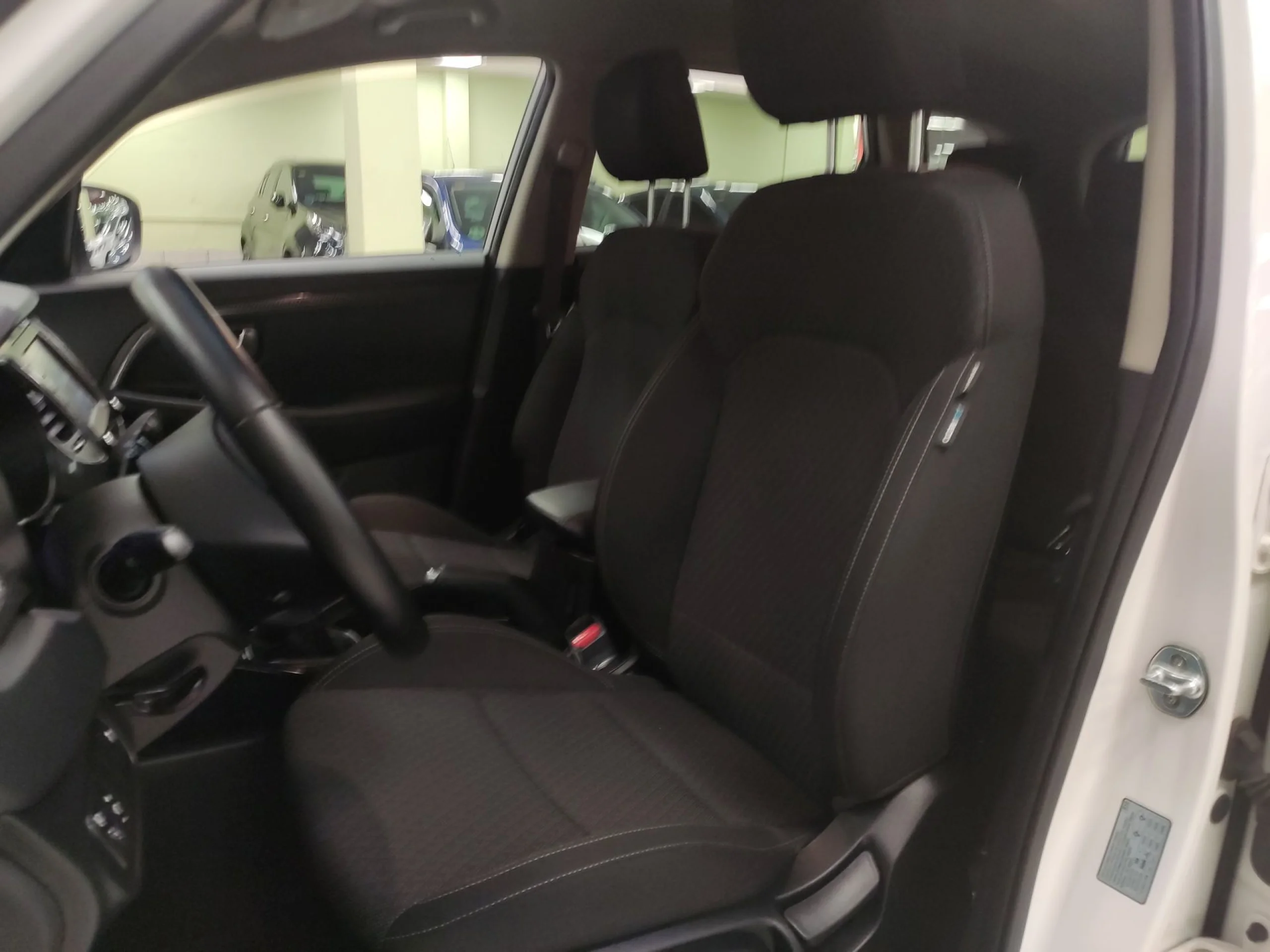 Kia Carens 1.6 GDi Drive 99 kW (135 CV) - Foto 8