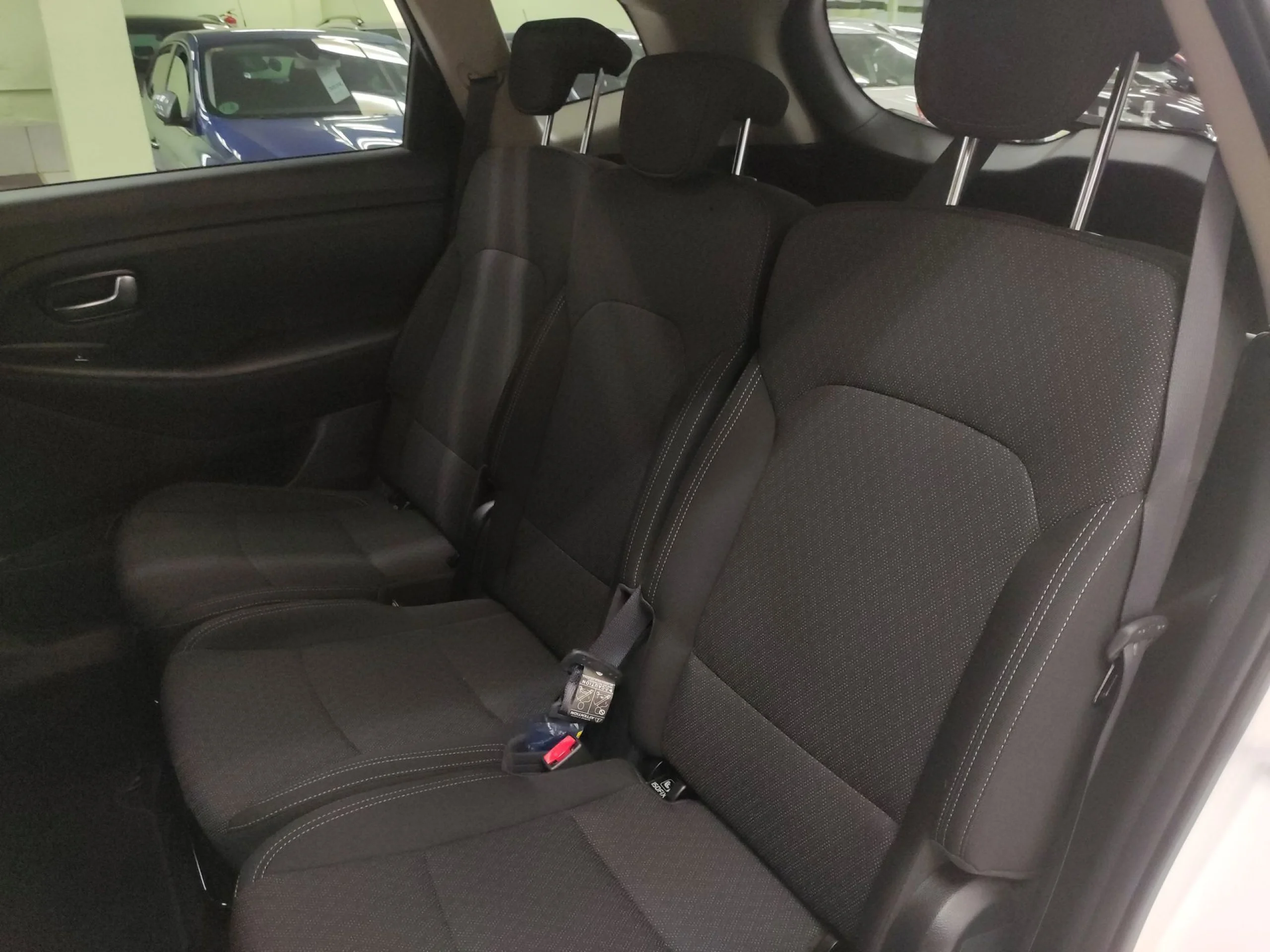 Kia Carens 1.6 GDi Drive 99 kW (135 CV) - Foto 19