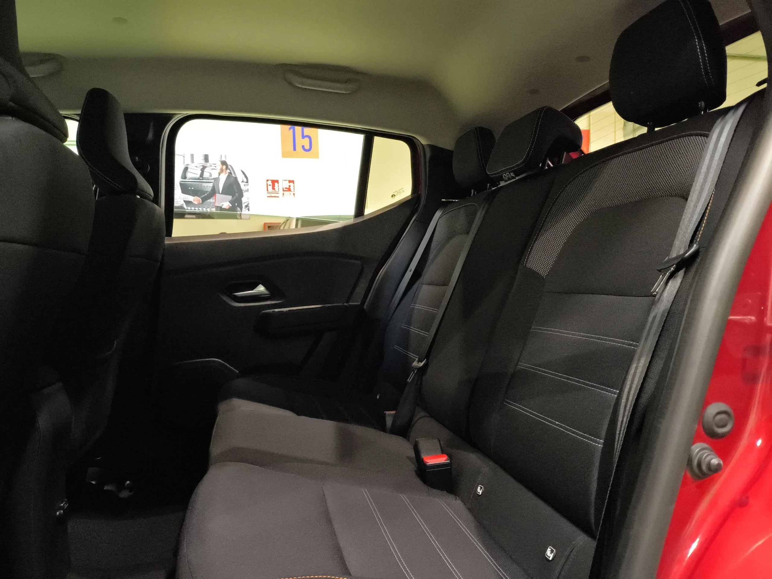 Dacia Sandero Stepway Comfort TCe 67 kW (91 CV) - Foto 21