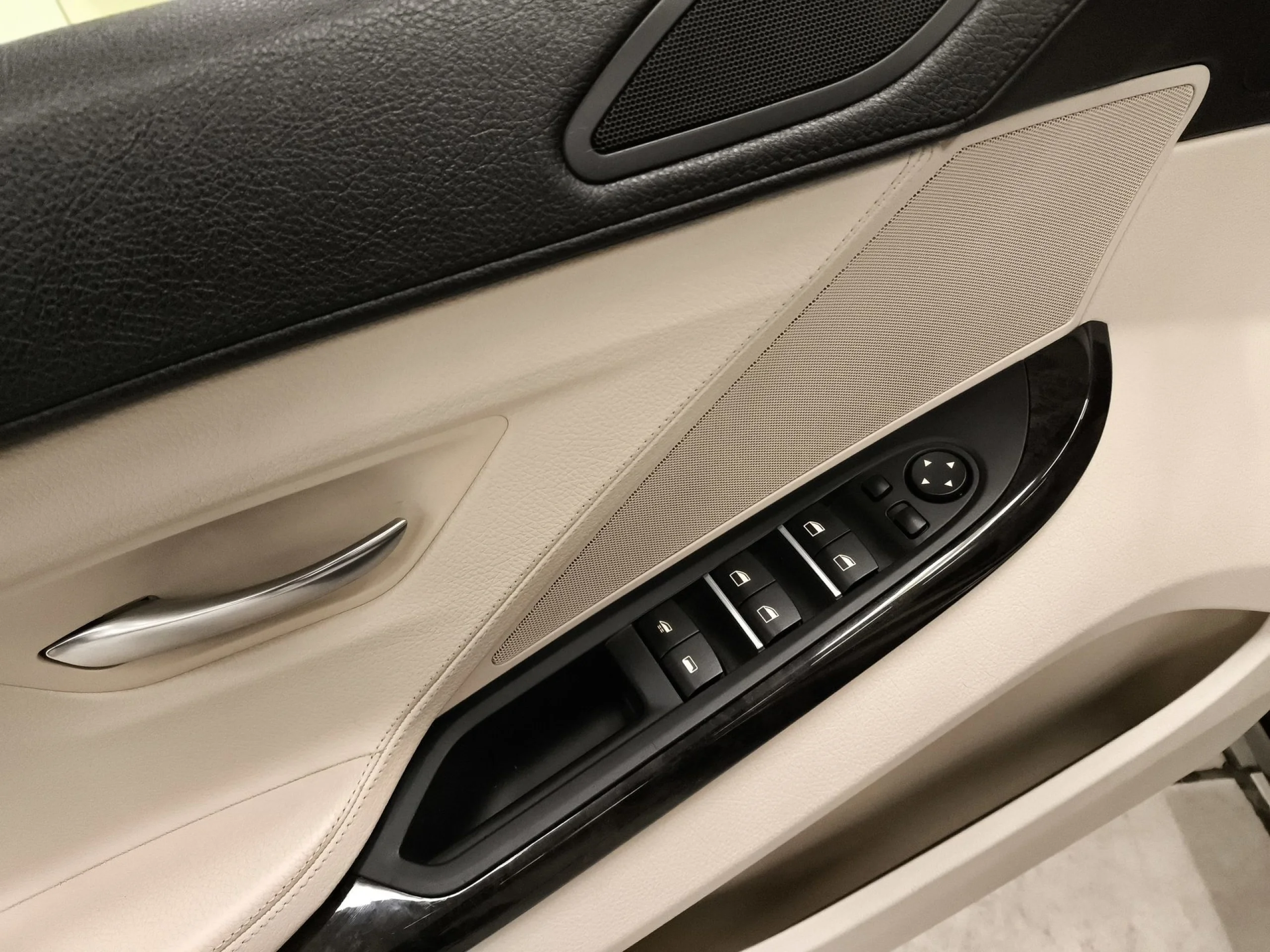 BMW Serie 6 640i Cabrio 235 kW (320 CV) - Foto 10