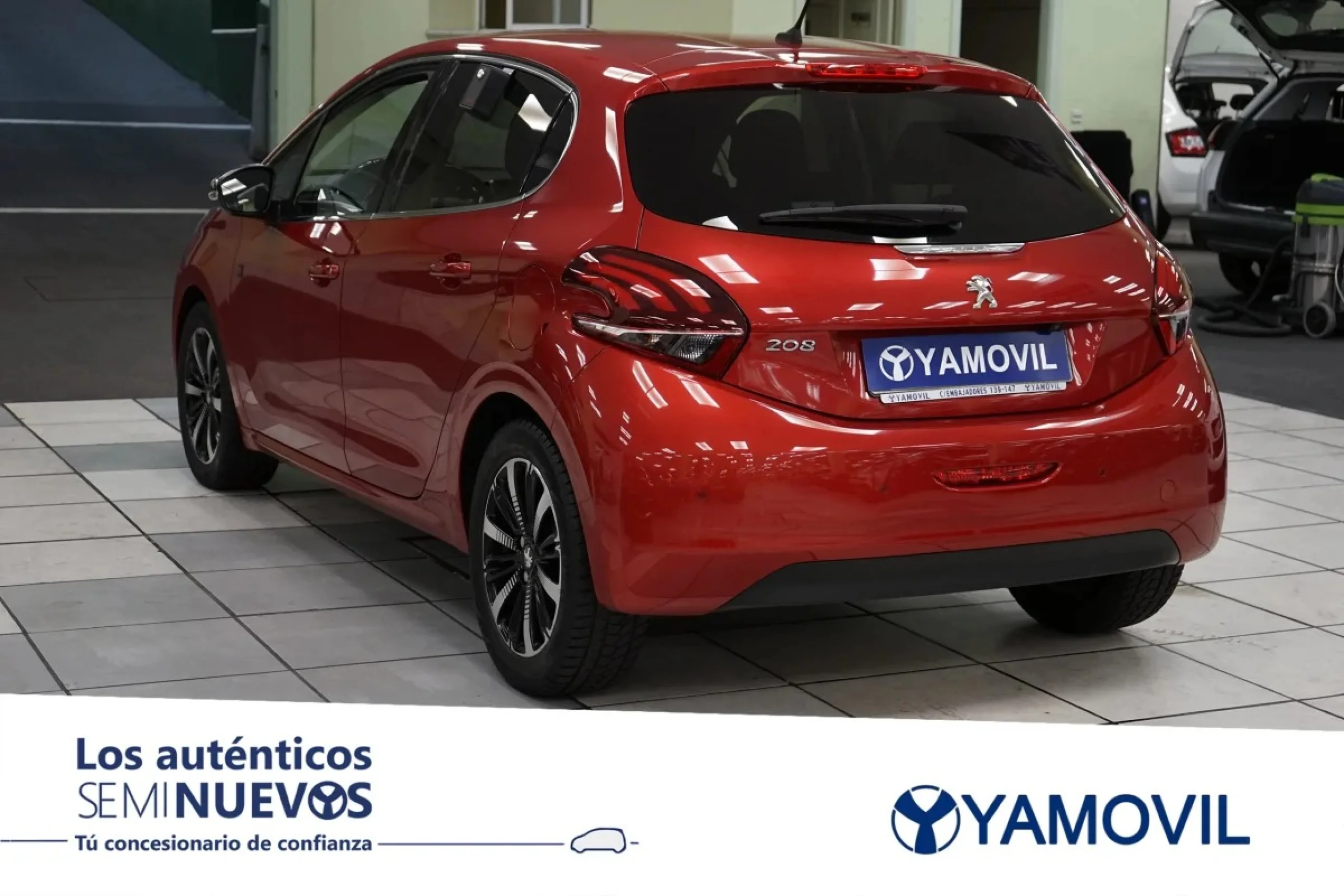 Peugeot 208 PureTech 110 SANDS Tech Edition 81 kW (110 CV) - Foto 6