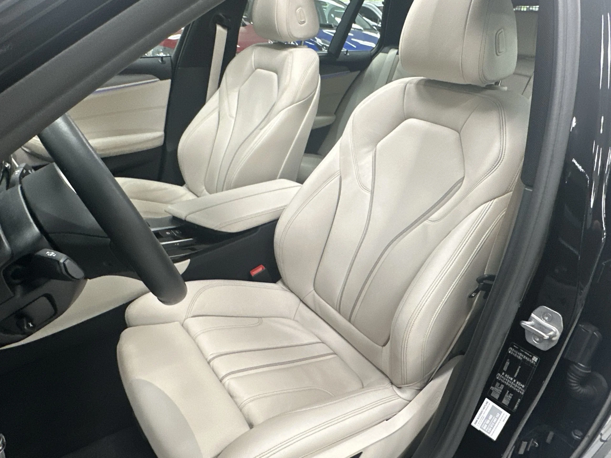 BMW Serie 5 190CV PACK-M AUT 5P. - Foto 8