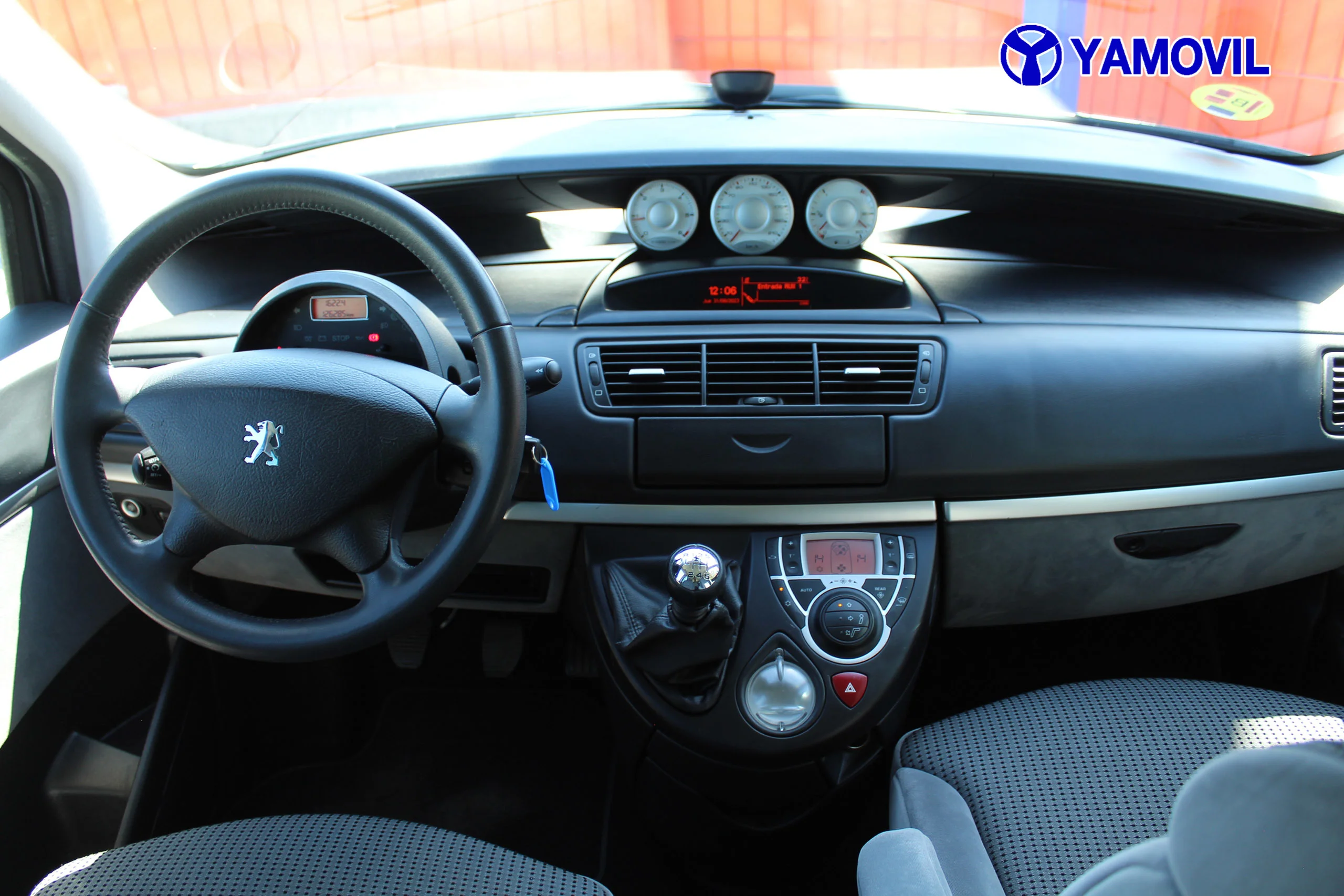 Peugeot 807 2.0 HDI Style FAP 100 kW (136 CV) - Foto 22