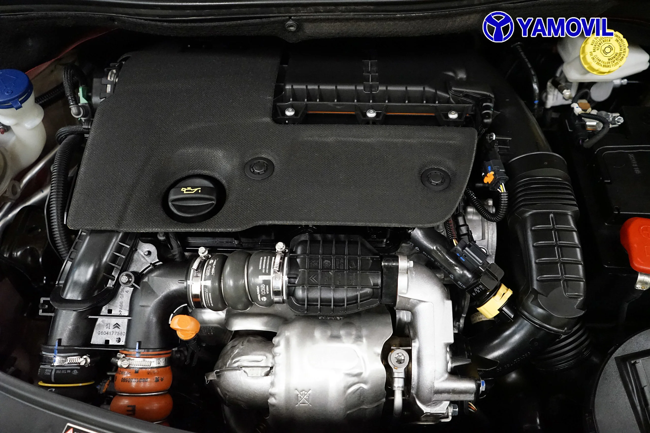 Peugeot 208 BlueHDi 100 Allure 73 kW (100 CV) - Foto 8