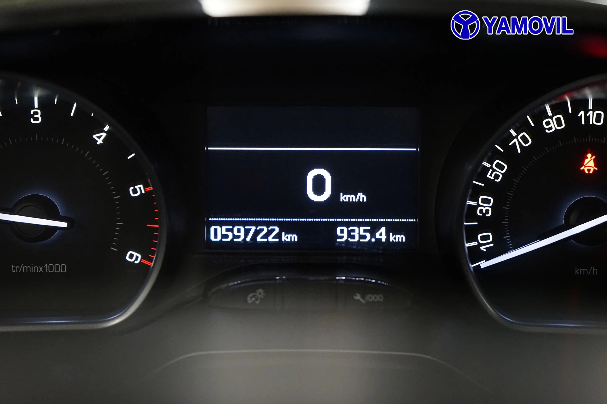 Peugeot 208 BlueHDi 100 Allure 73 kW (100 CV) - Foto 22