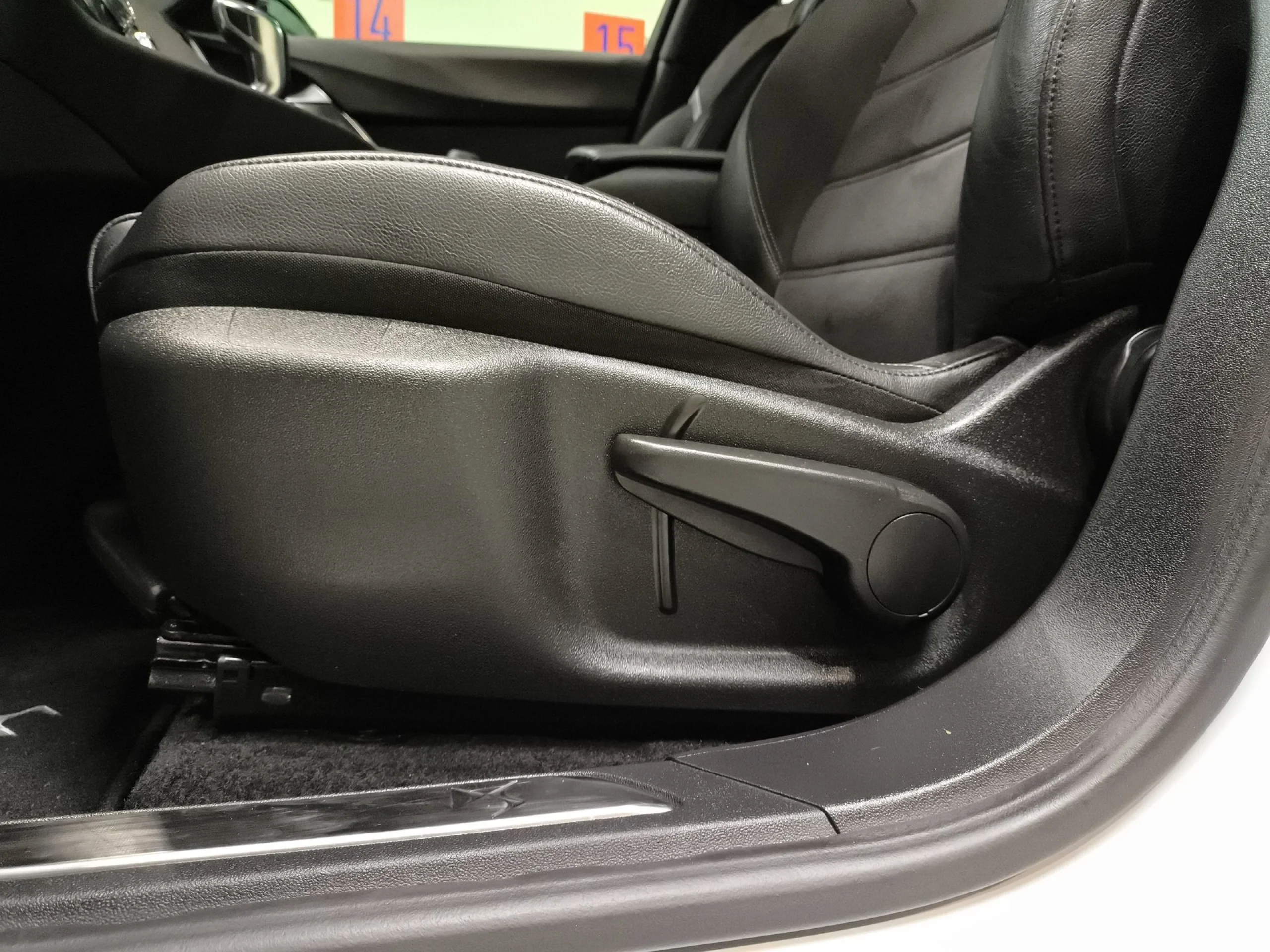 Citroen DS5 THP 155 Style Auto 115 kW (156 CV) - Foto 9