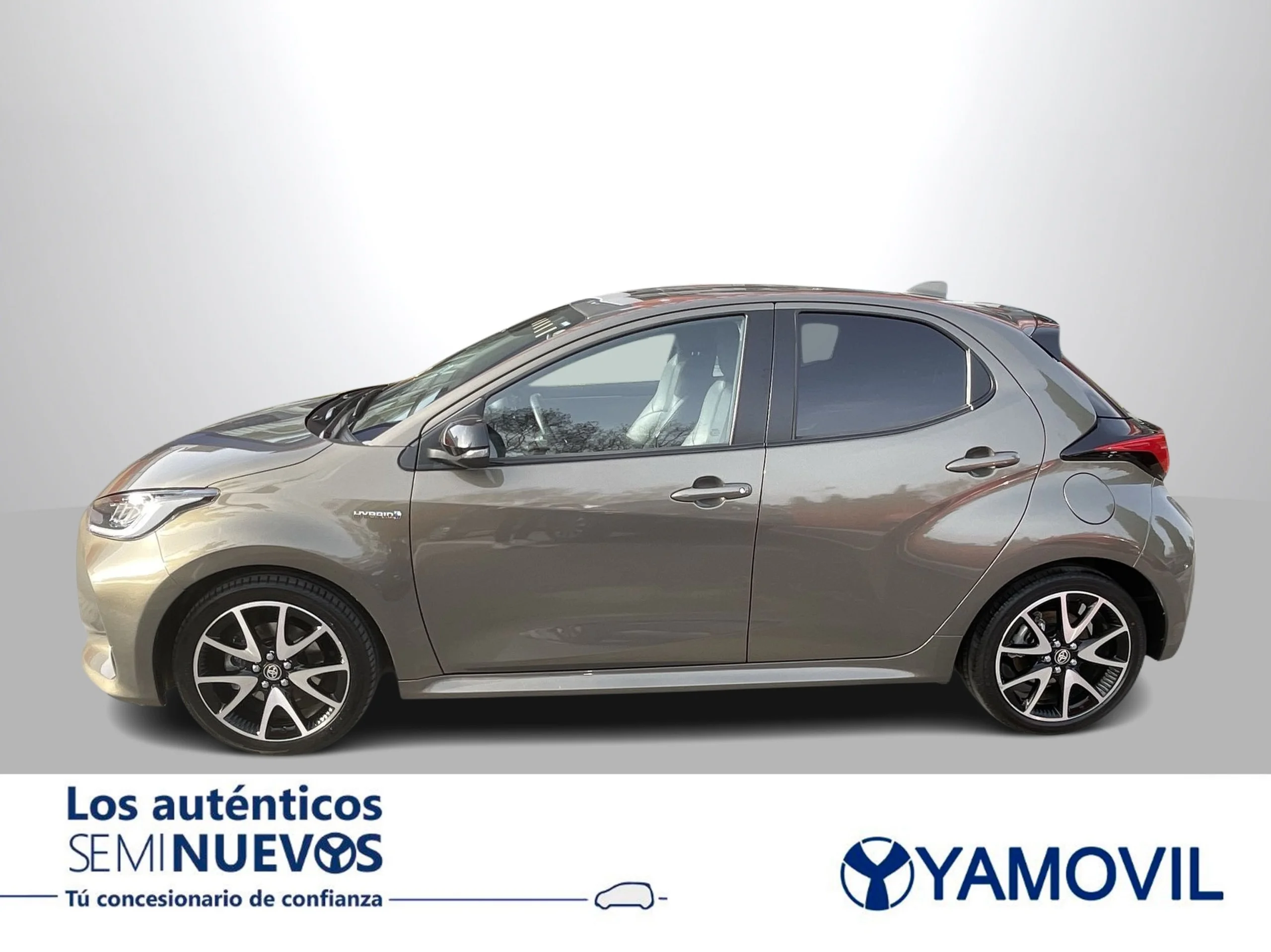 Toyota Yaris 120H Style 85 kW (116 CV) - Foto 4