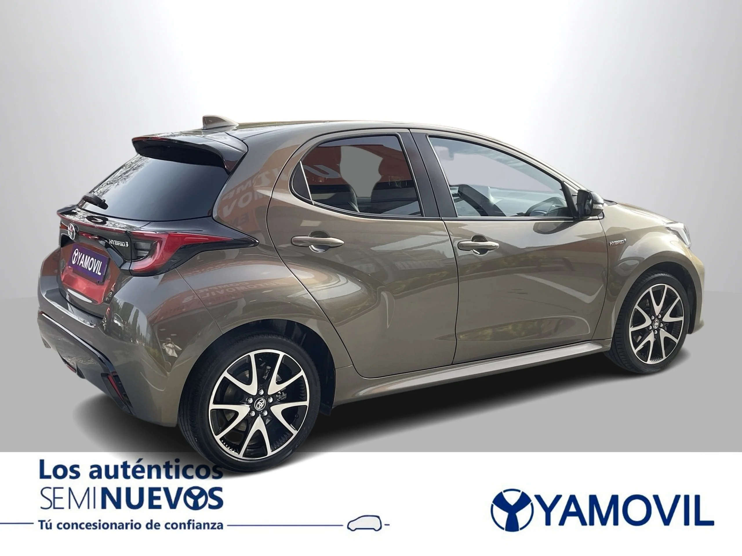 Toyota Yaris 120H Style 85 kW (116 CV) - Foto 6