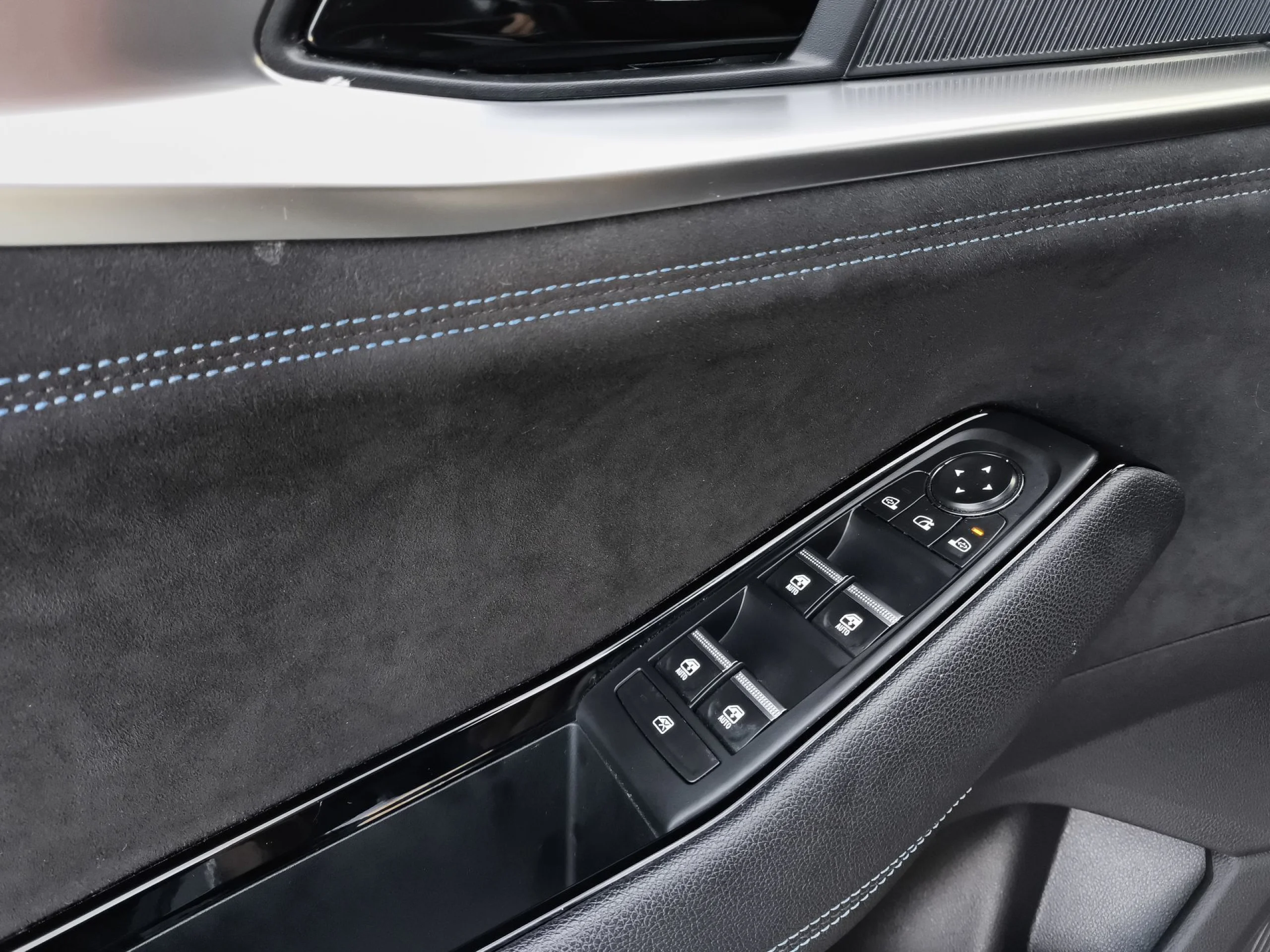 Renault Austral Iconic Esprit Alpine E-Tech Full Hybrid 147 kW (200 CV) - Foto 10