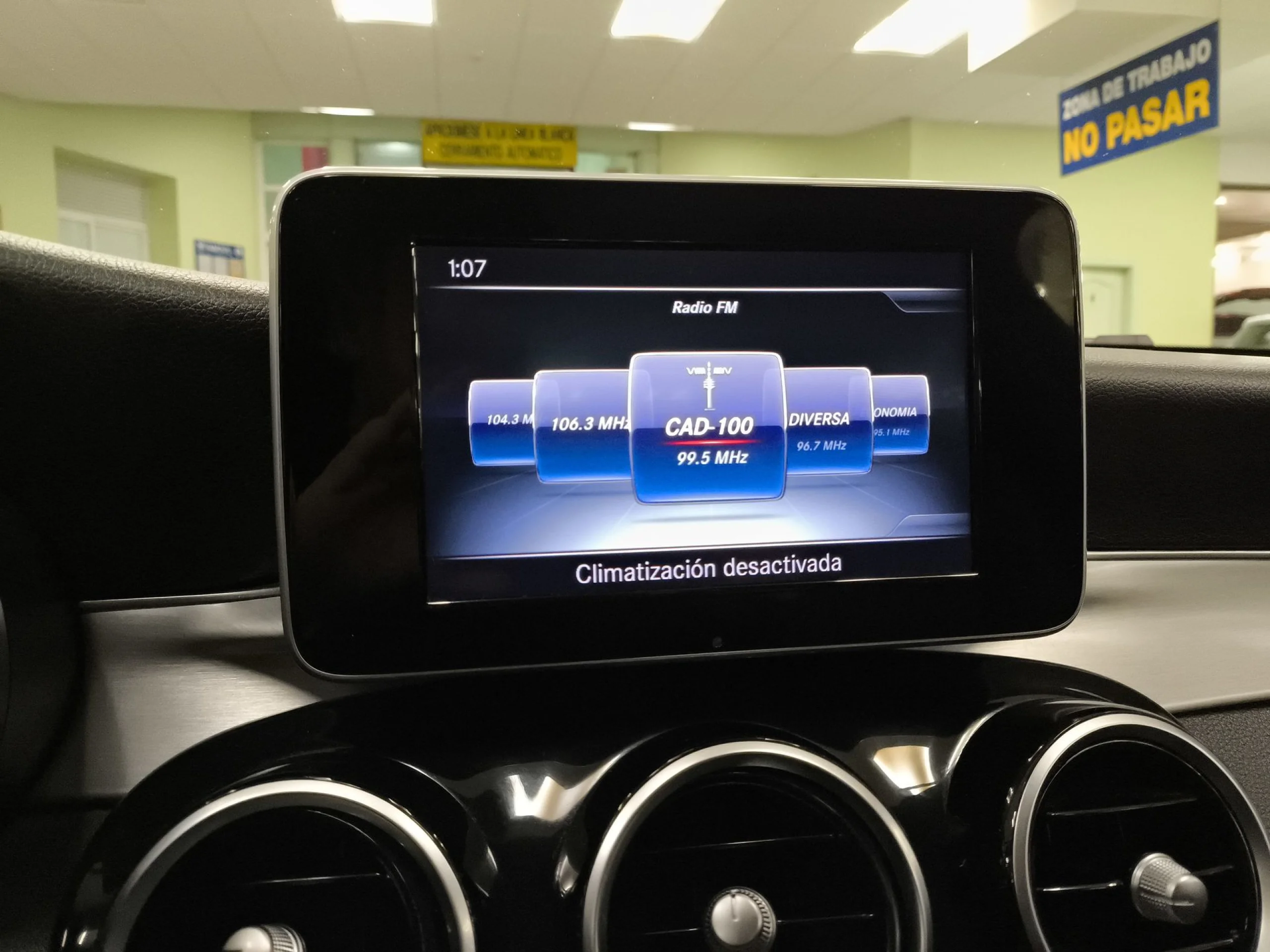 Mercedes-Benz Clase C C 220 d Sportive Avantgarde 4Matic 125 kW (170 CV) - Foto 15