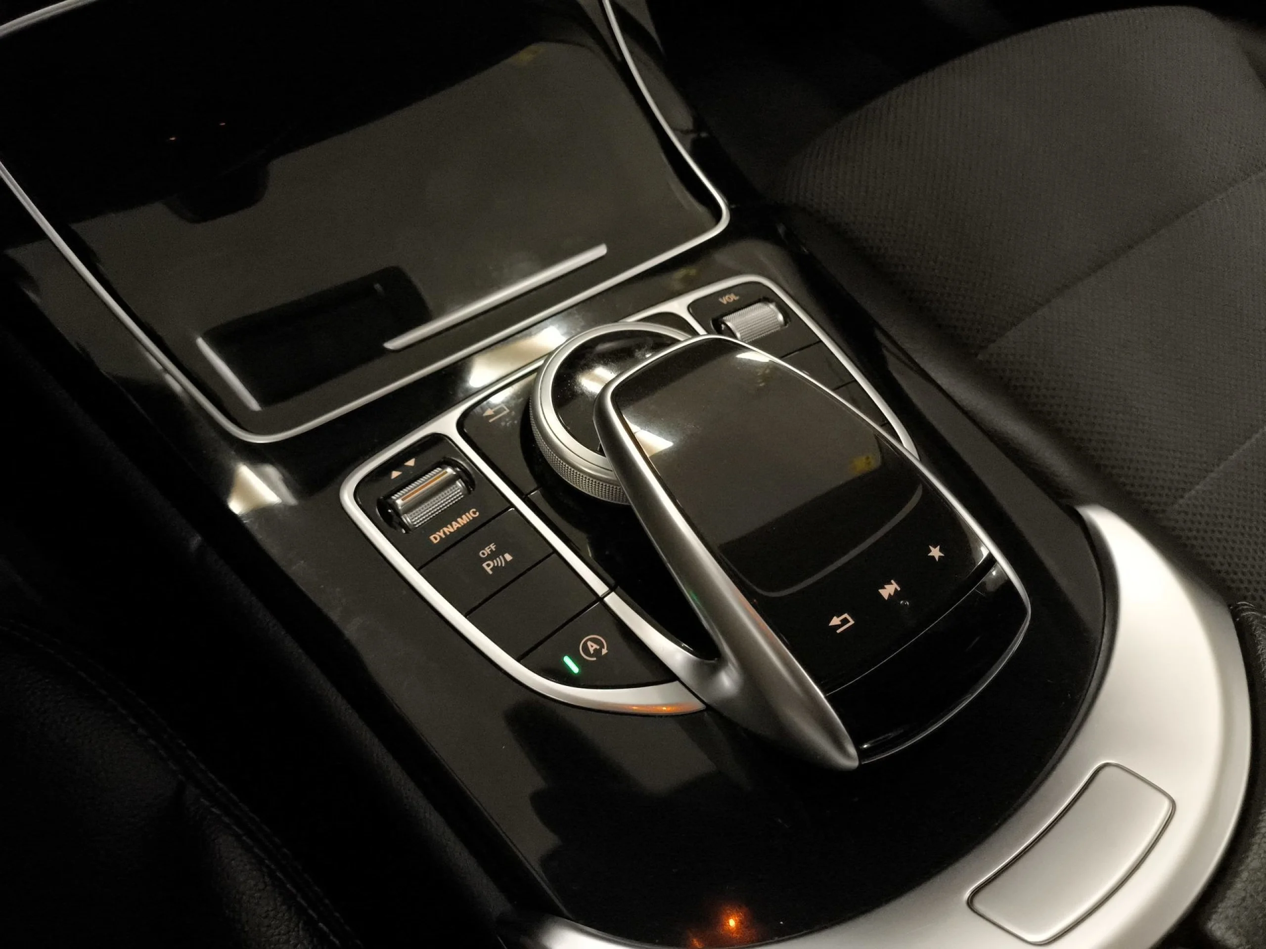 Mercedes-Benz Clase C C 220 d Sportive Avantgarde 4Matic 125 kW (170 CV) - Foto 16