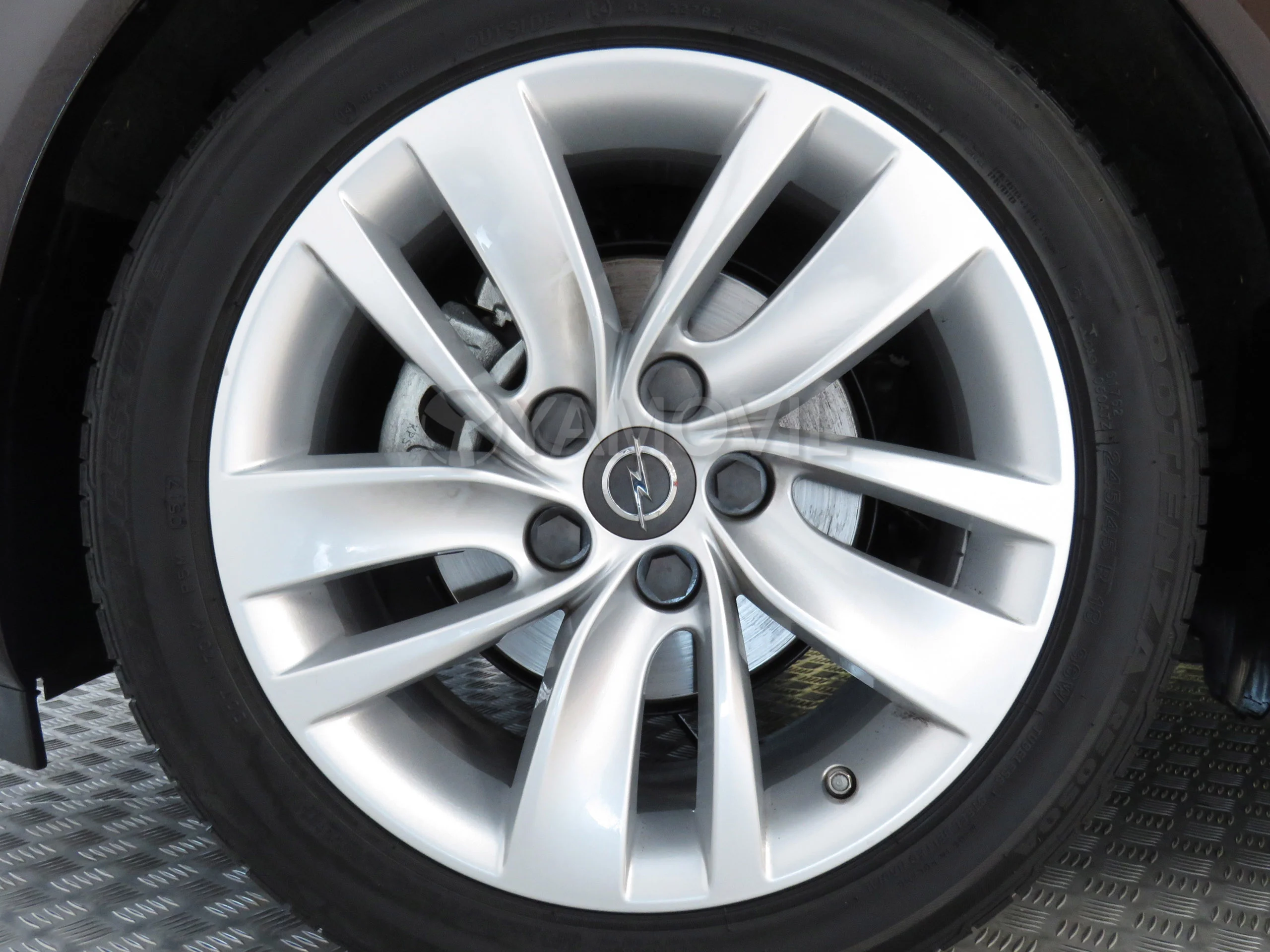 Opel Insignia 1,6 CDTI 136 CV INOVATIVE EDITION - Foto 9