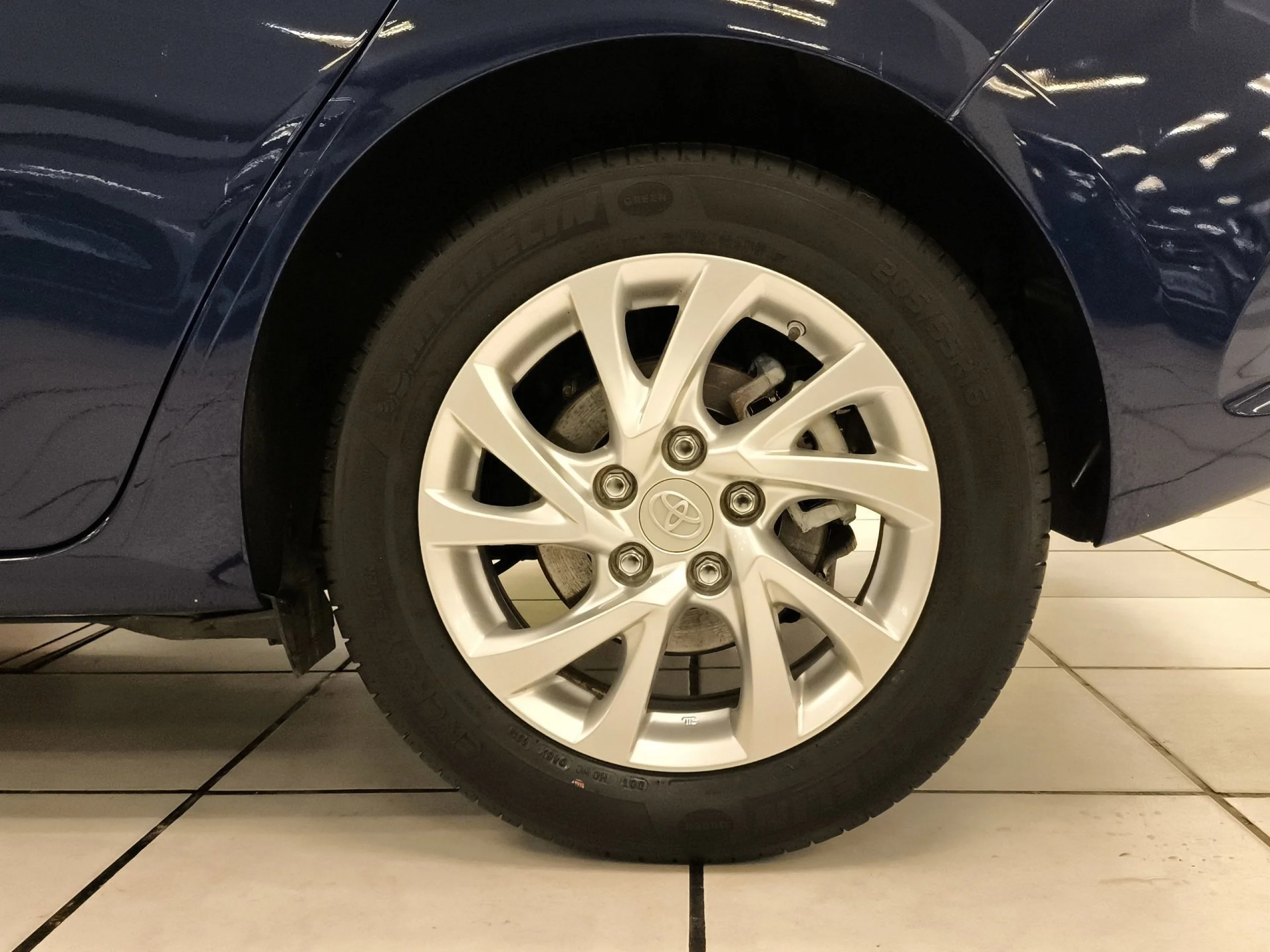 Toyota Auris 1.8 Hybrid Active 100 kW (136 CV) - Foto 10