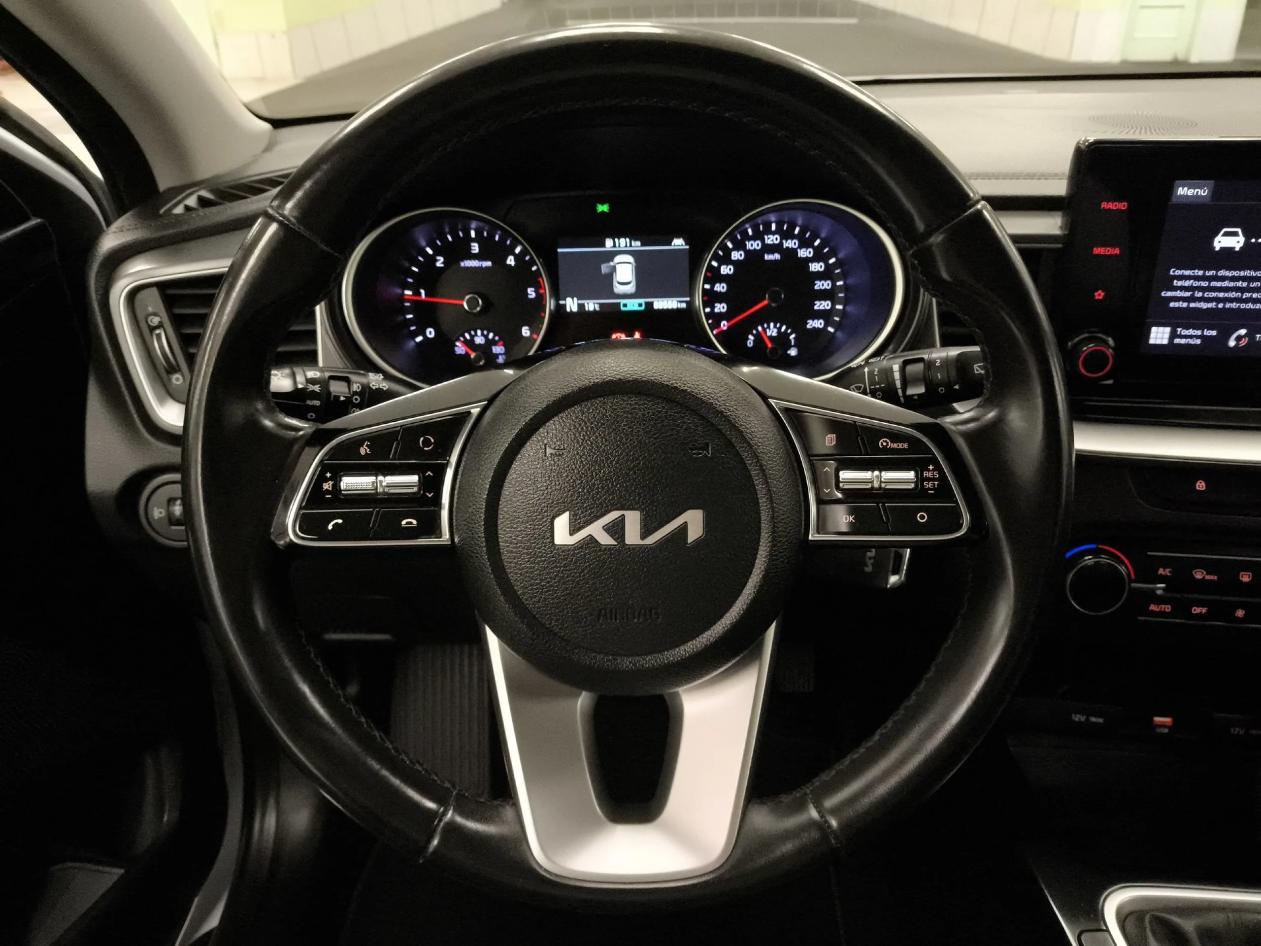 Kia Xceed 1.6 MHEV Drive iMT 100 kW (136 CV) - Foto 13