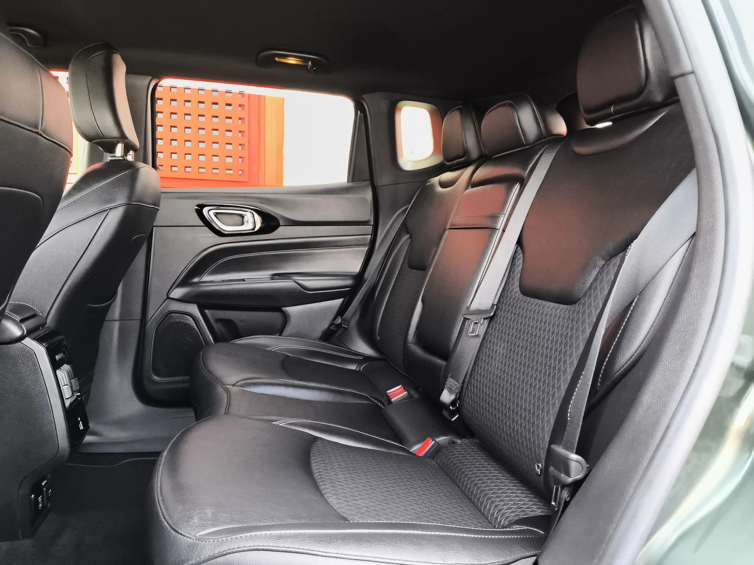 Jeep Compass 1.3 Gse T4 80th Aniversario FWD DCT 110 kW (150 CV) - Foto 27