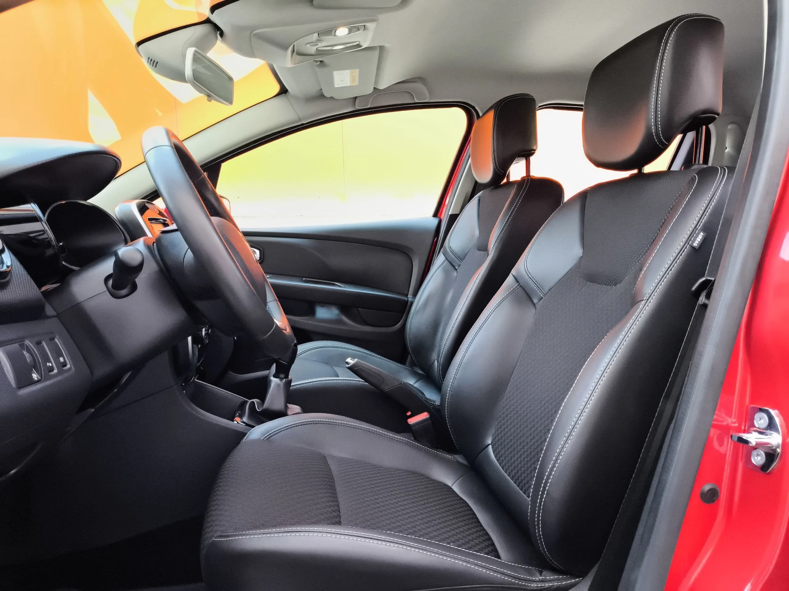 Renault Clio Zen Energy TCe 66 kW (90 CV) - Foto 8
