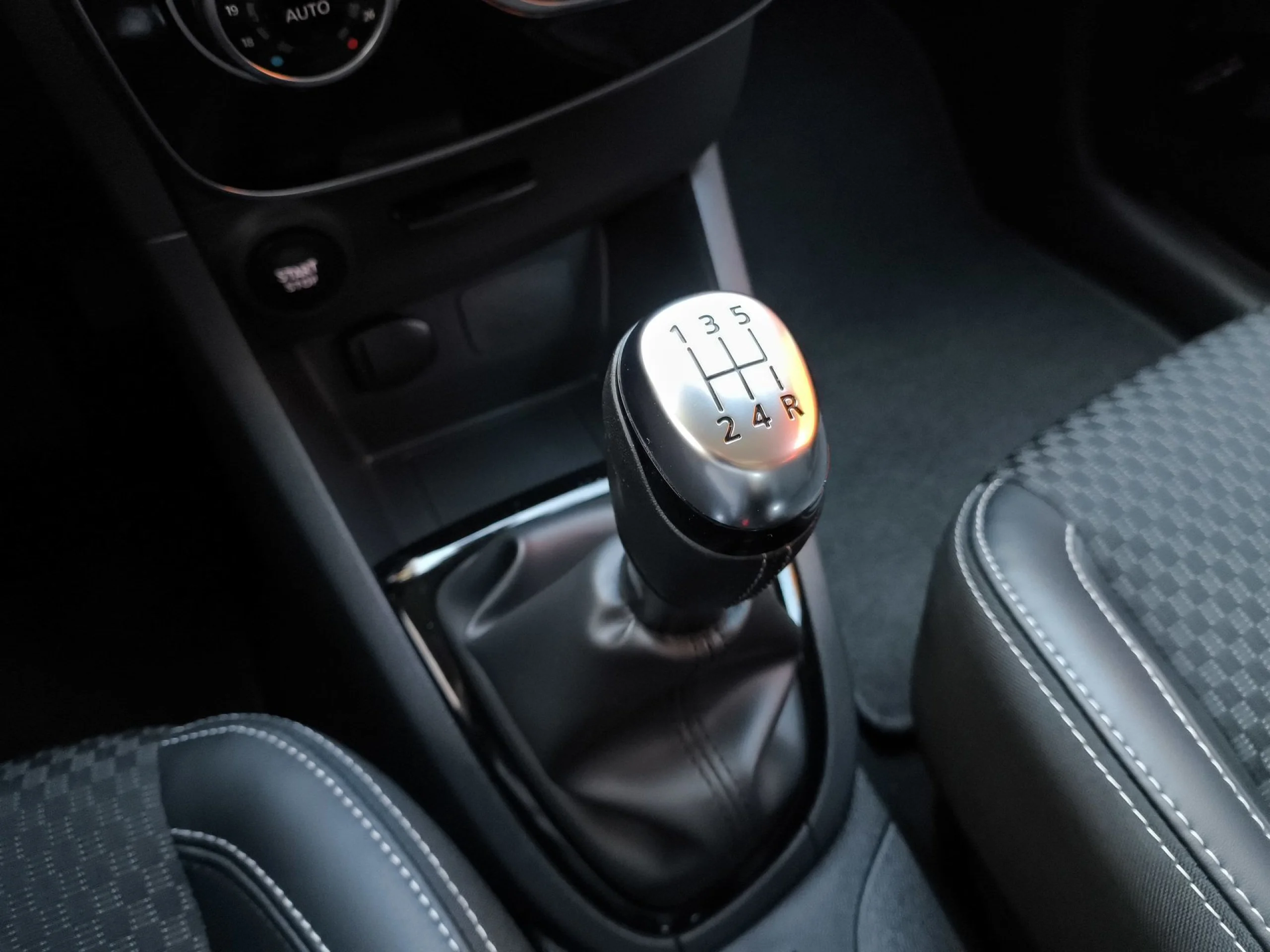 Renault Clio Zen Energy TCe 66 kW (90 CV) - Foto 16