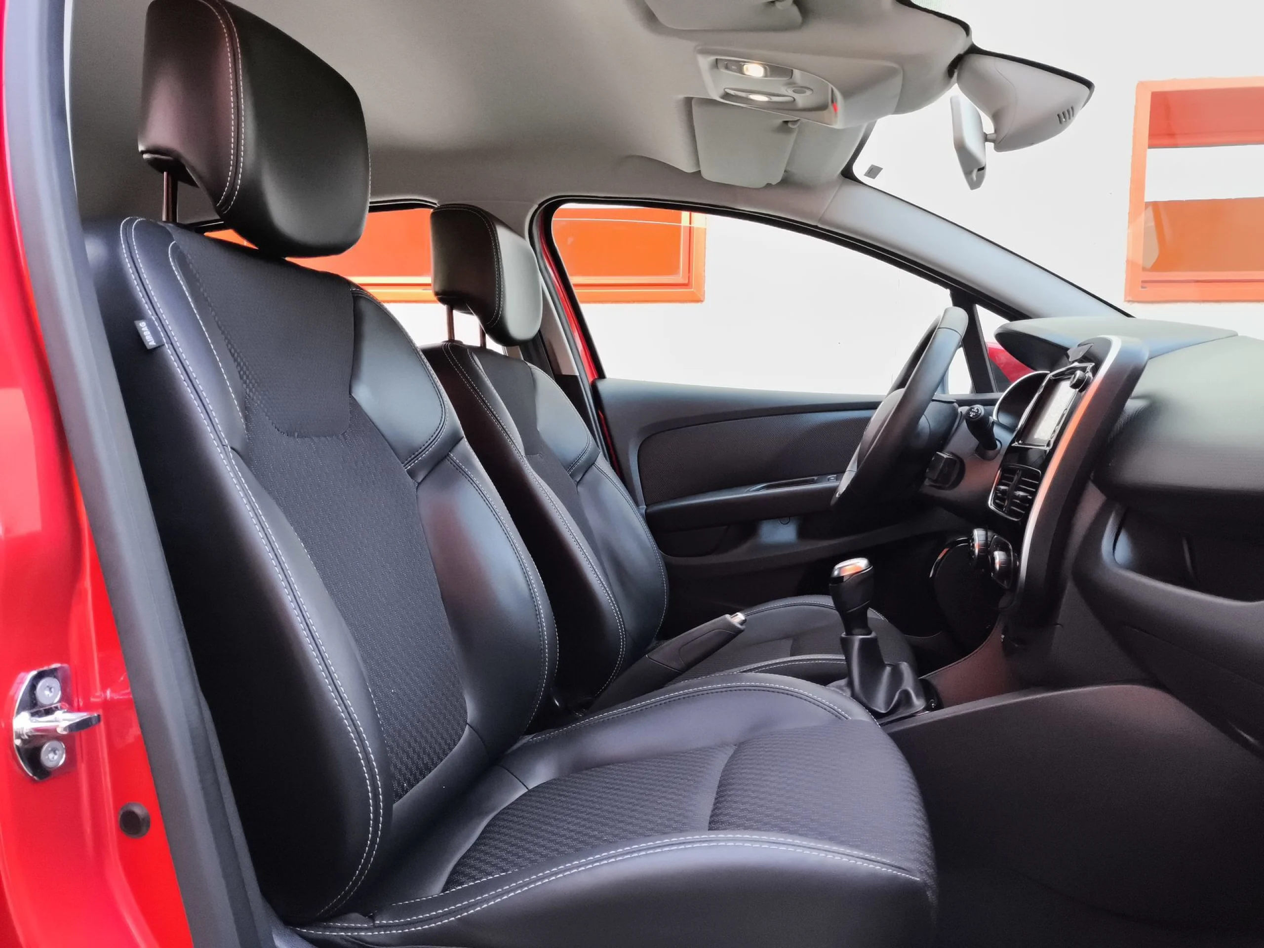 Renault Clio Zen Energy TCe 66 kW (90 CV) - Foto 20