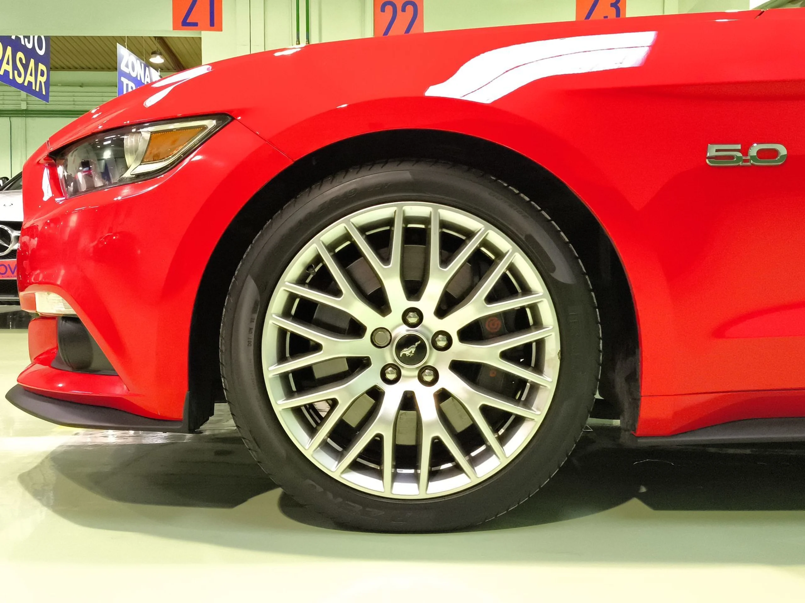 Ford Mustang 5.0 Ti-VCT V8 Convertible Mustang GT 307 kW (418 CV) - Foto 7
