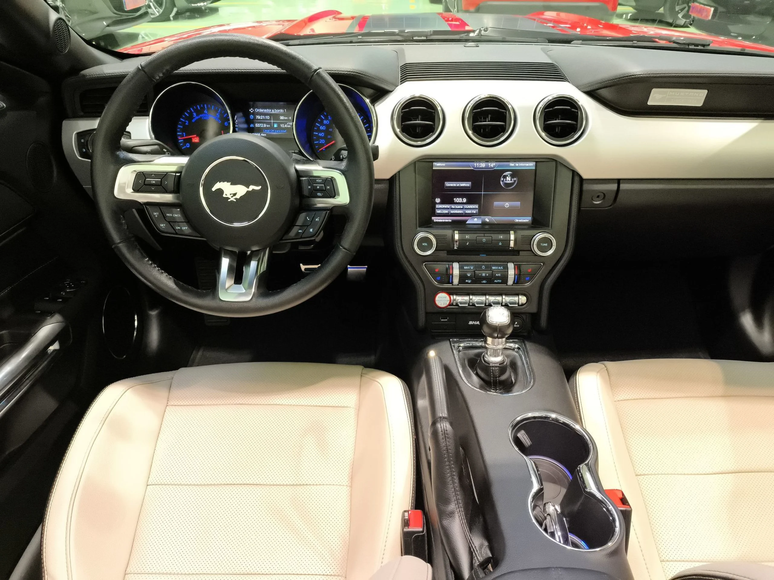 Ford Mustang 5.0 Ti-VCT V8 Convertible Mustang GT 307 kW (418 CV) - Foto 17