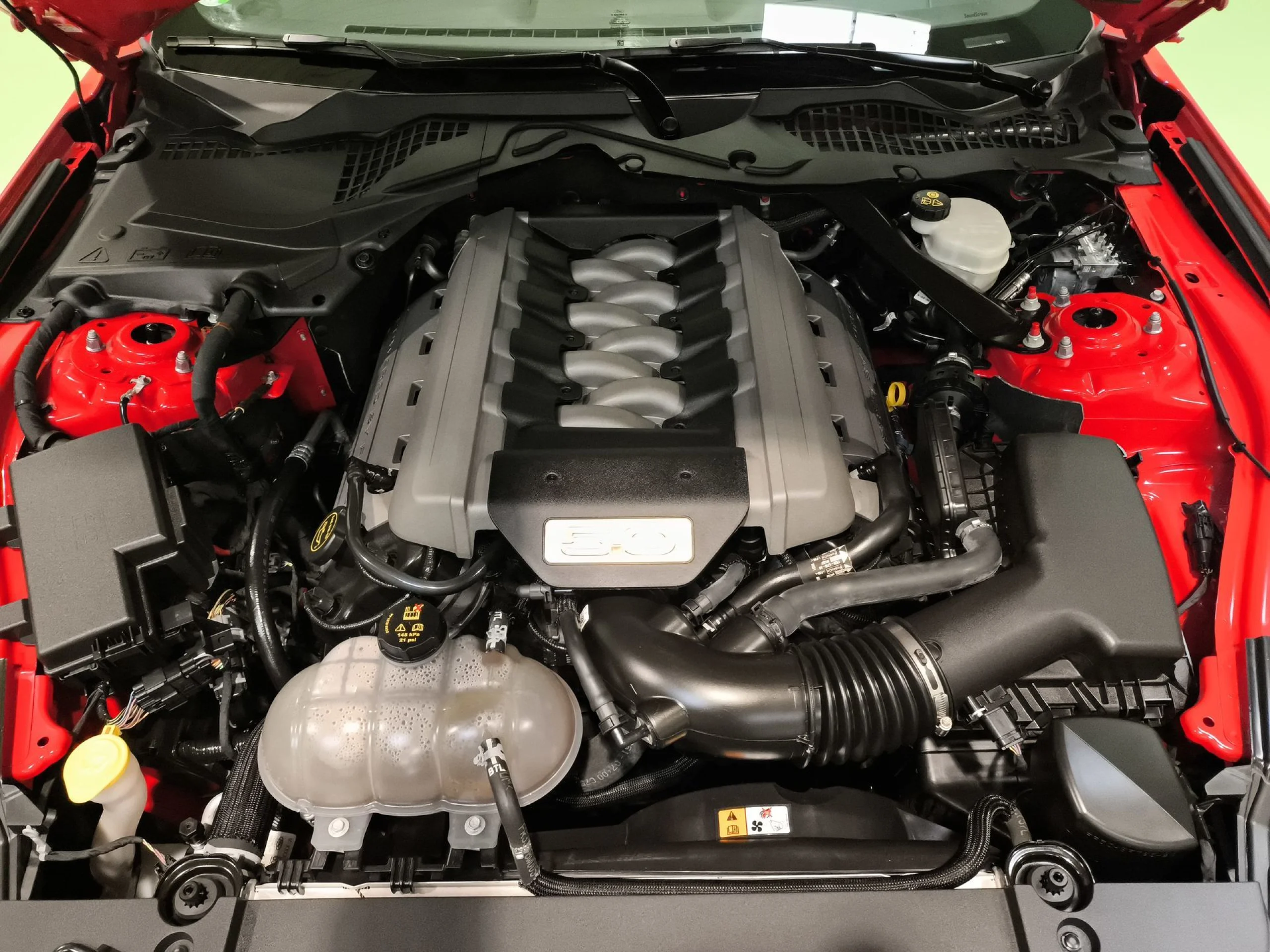 Ford Mustang 5.0 Ti-VCT V8 Convertible Mustang GT 307 kW (418 CV) - Foto 21