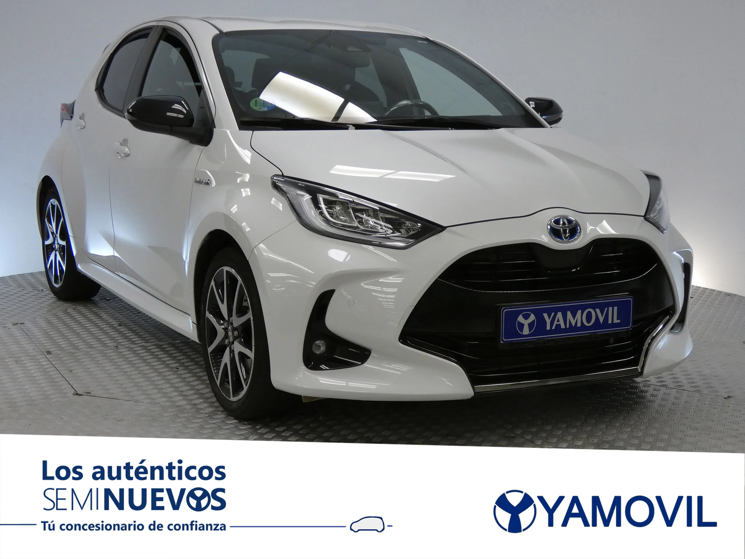 Toyota Yaris 1.5 STYLE PLUS 120H KYB AUT 5P - Foto 2