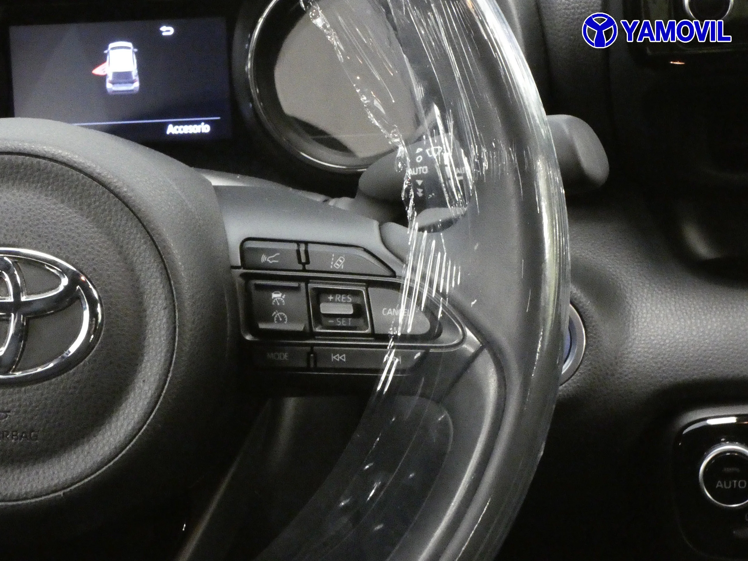Toyota Yaris 1.5 STYLE PLUS 120H KYB AUT 5P - Foto 23