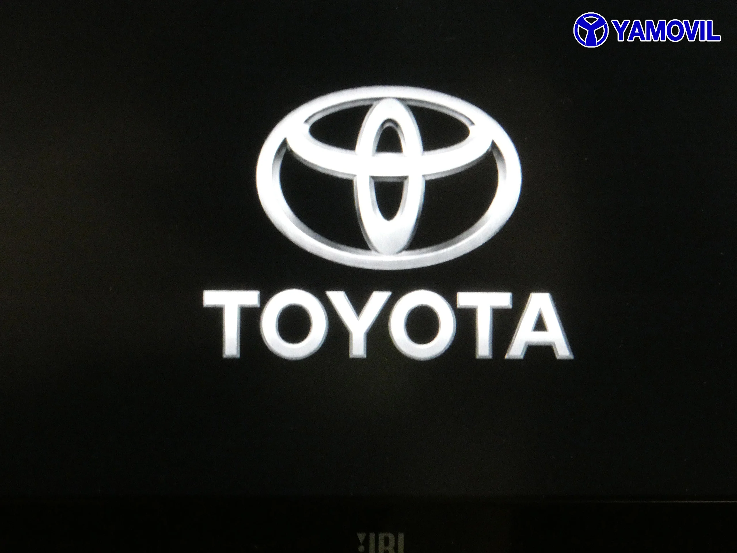 Toyota Yaris 1.5 STYLE PLUS 120H KYB AUT 5P - Foto 41