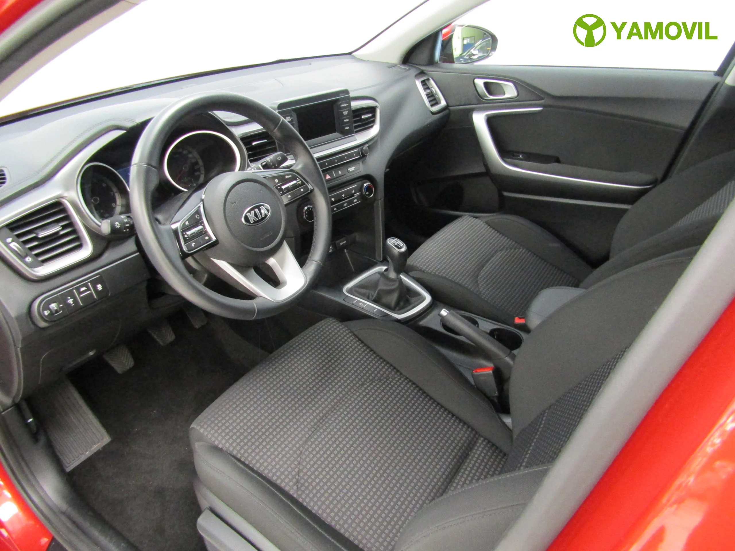 Kia Ceed 1.0 TGDI 120CV CONCEPT - Foto 14
