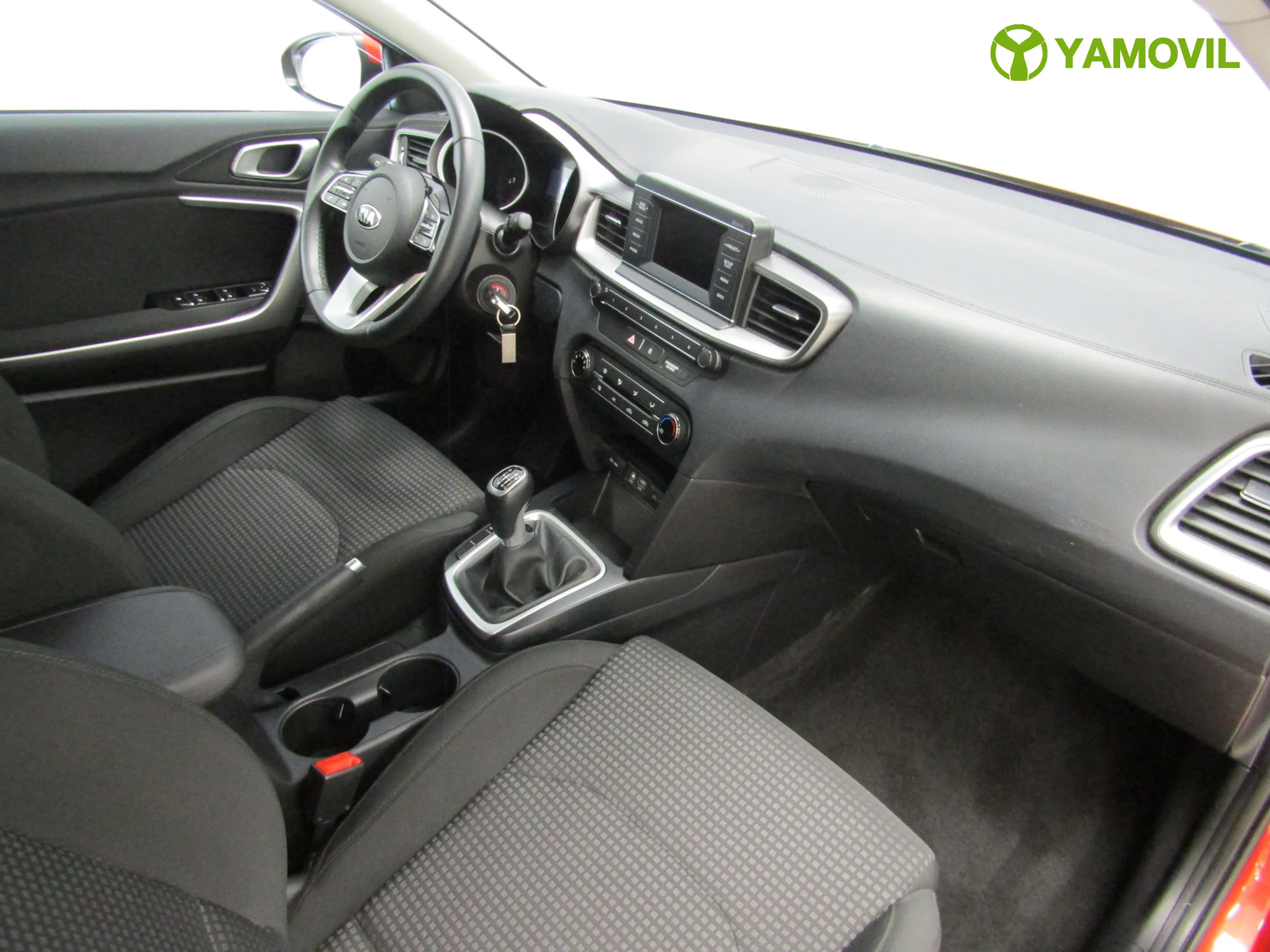 Kia Ceed 1.0 TGDI 120CV CONCEPT - Foto 17