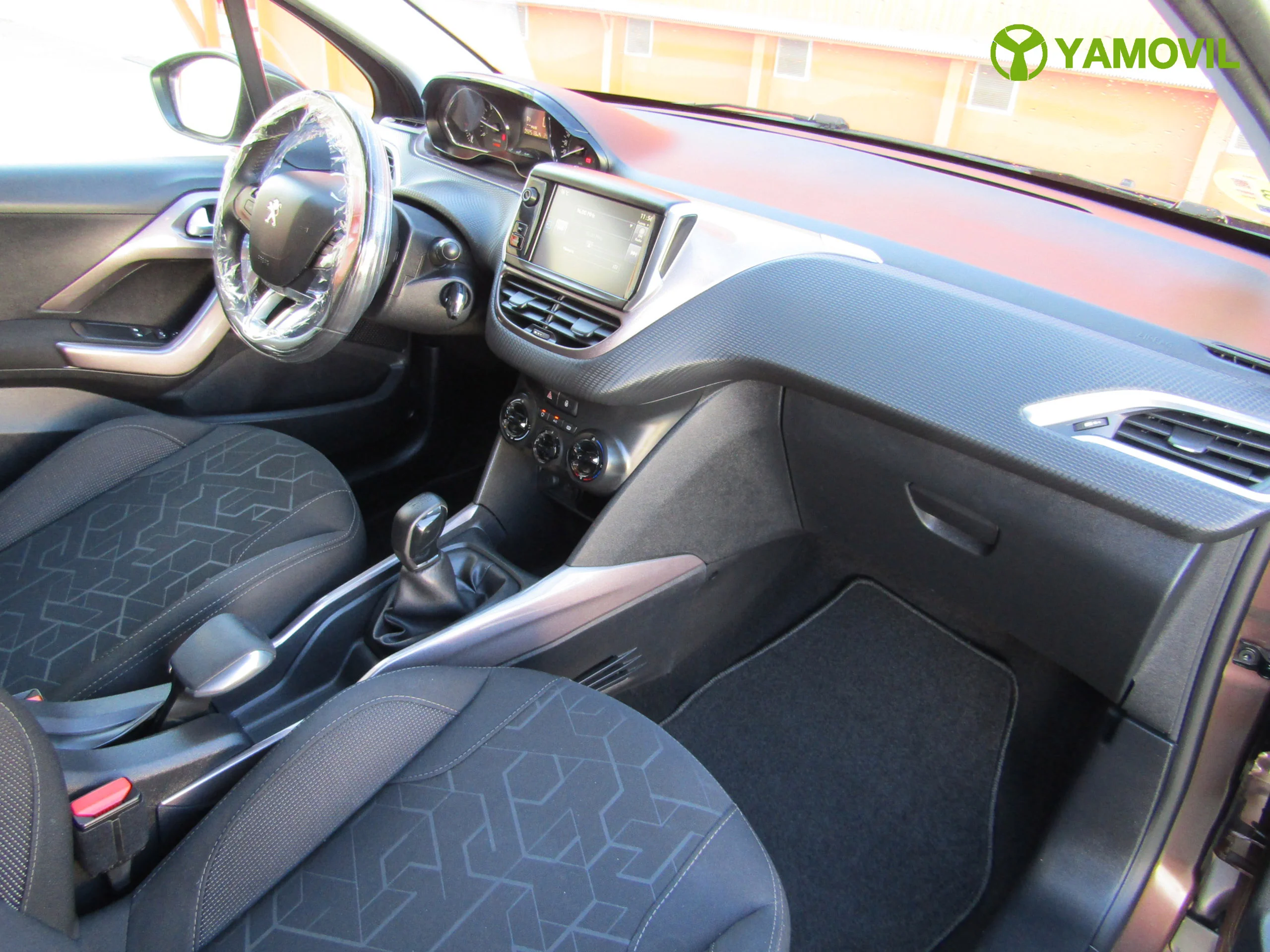 Peugeot 2008 1.6HDI ACTIVE 92CV - Foto 16