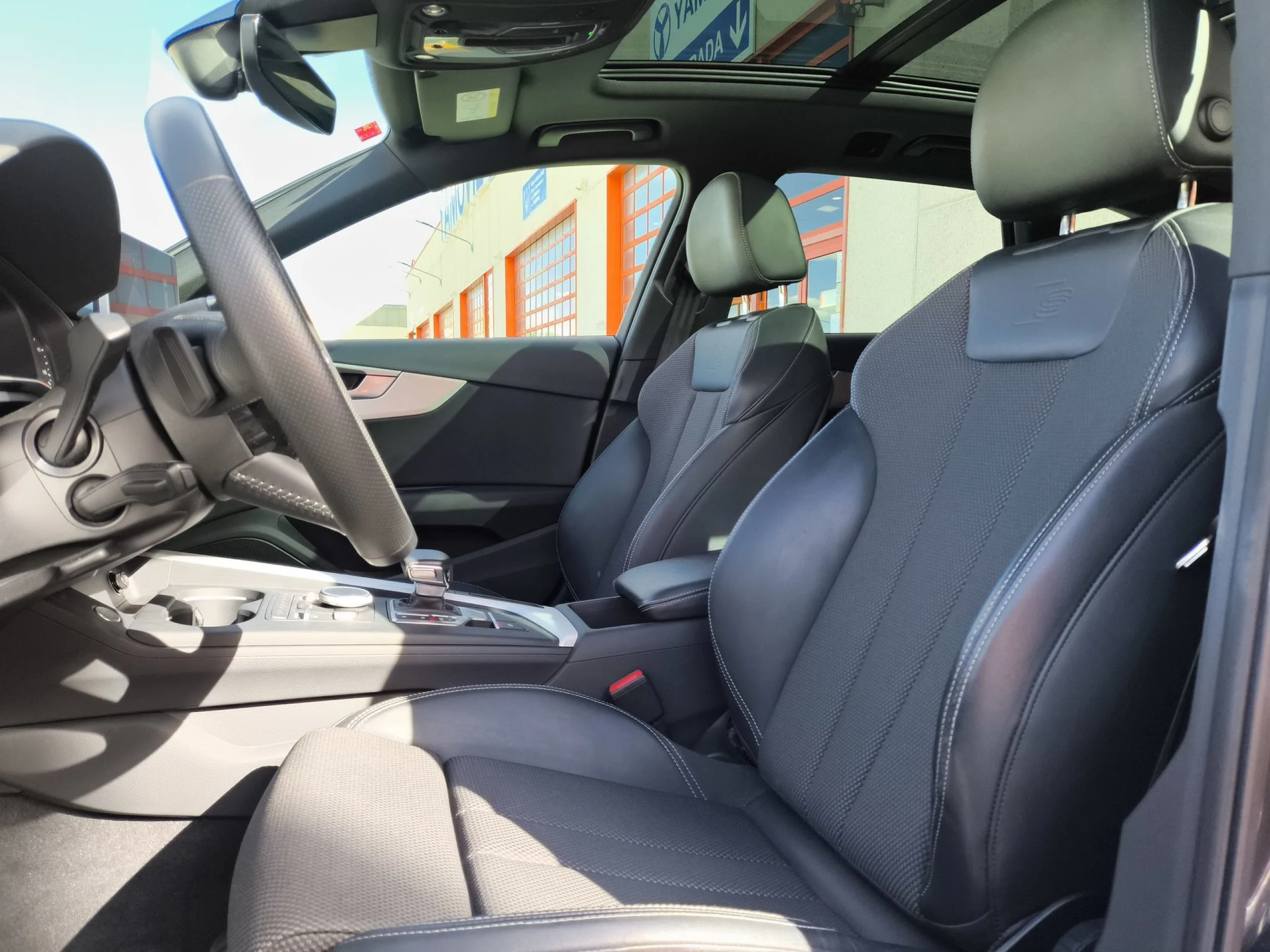 Audi A4 Avant S line edition 2.0 TDI quattro 140 kW (190 CV) S tronic - Foto 8