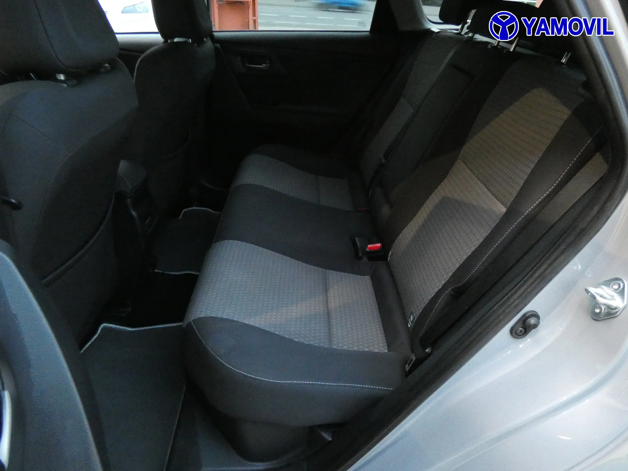 Toyota Auris HYBRID FEEL TOURING SPORTS 140H - Foto 15