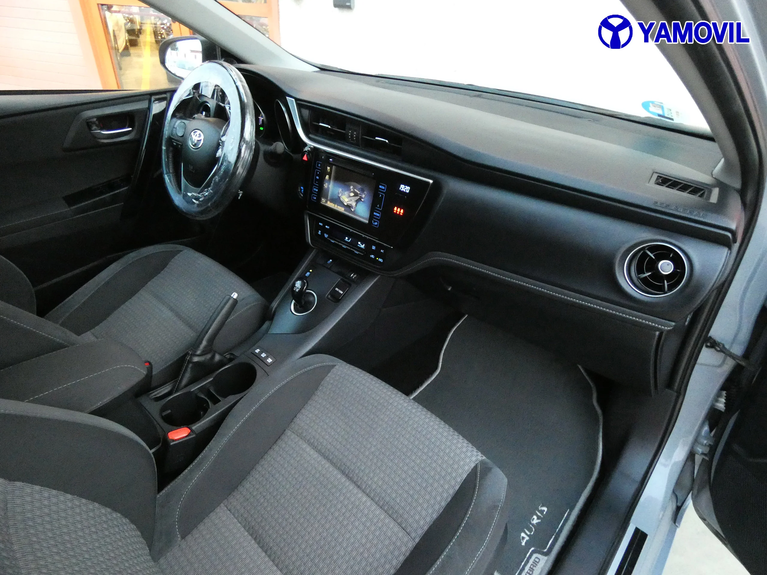 Toyota Auris HYBRID FEEL TOURING SPORTS 140H - Foto 19